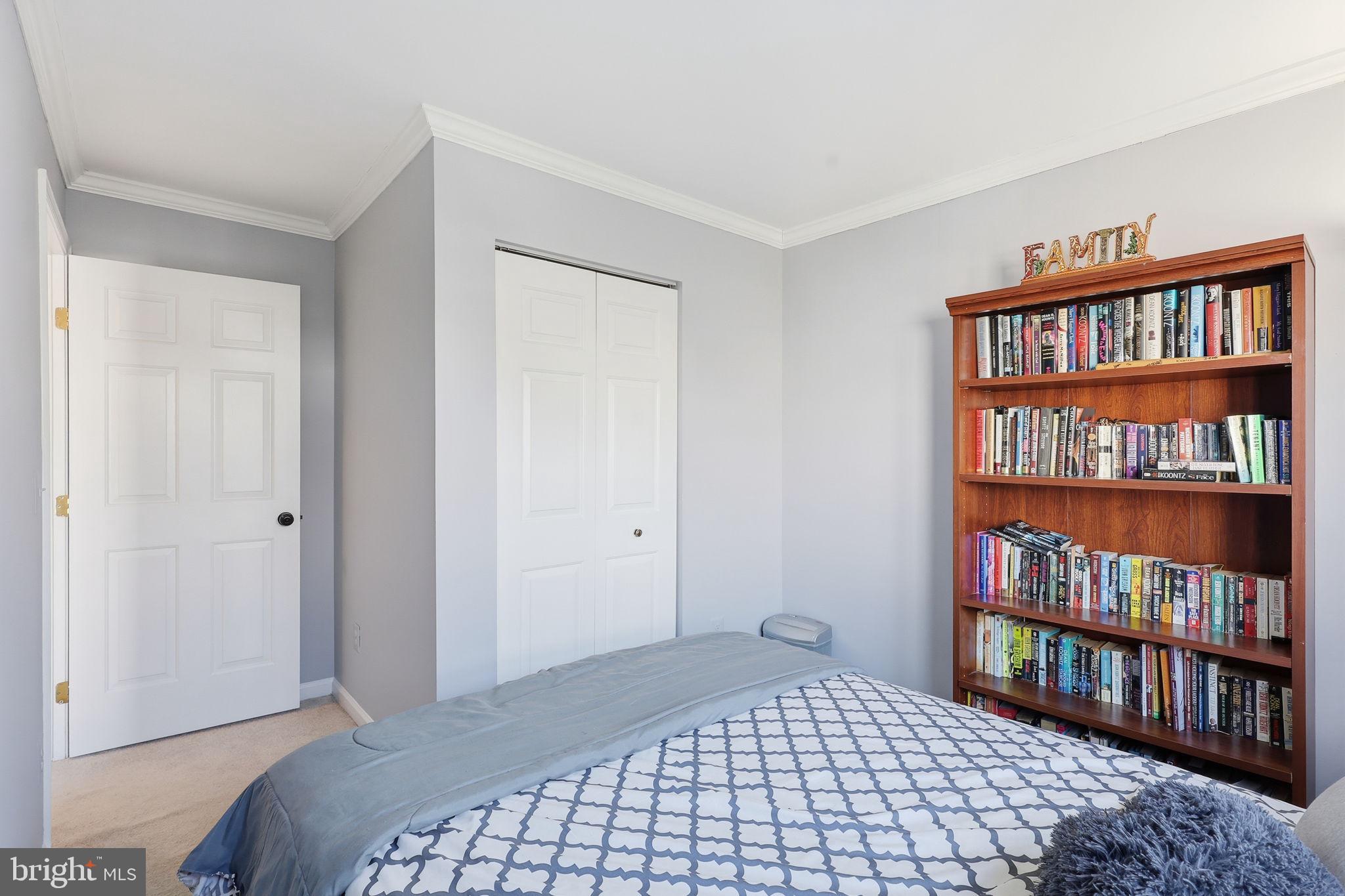 WELLINGTON/CLOVERHILL - Residential