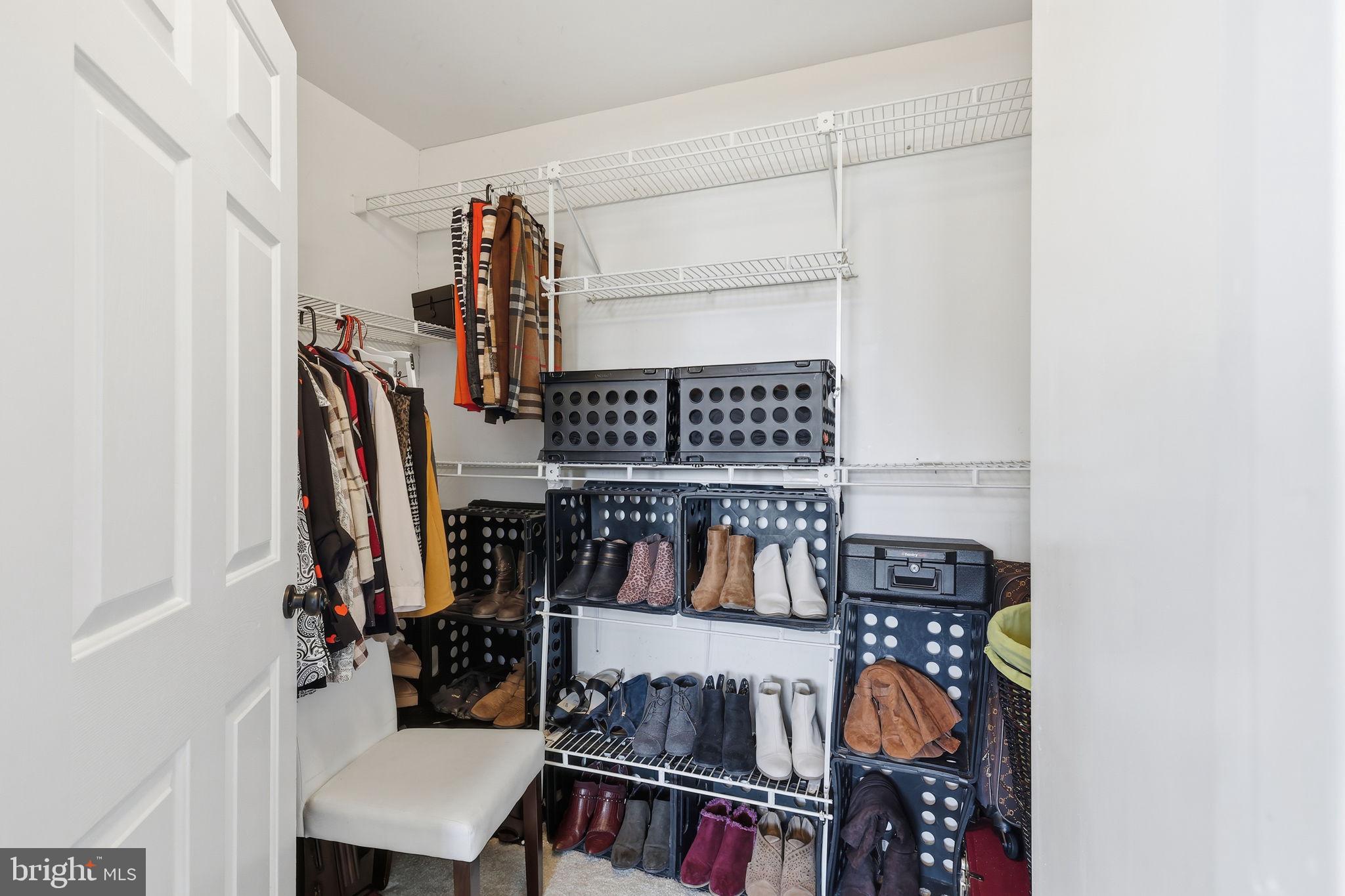 WELLINGTON/CLOVERHILL - Residential