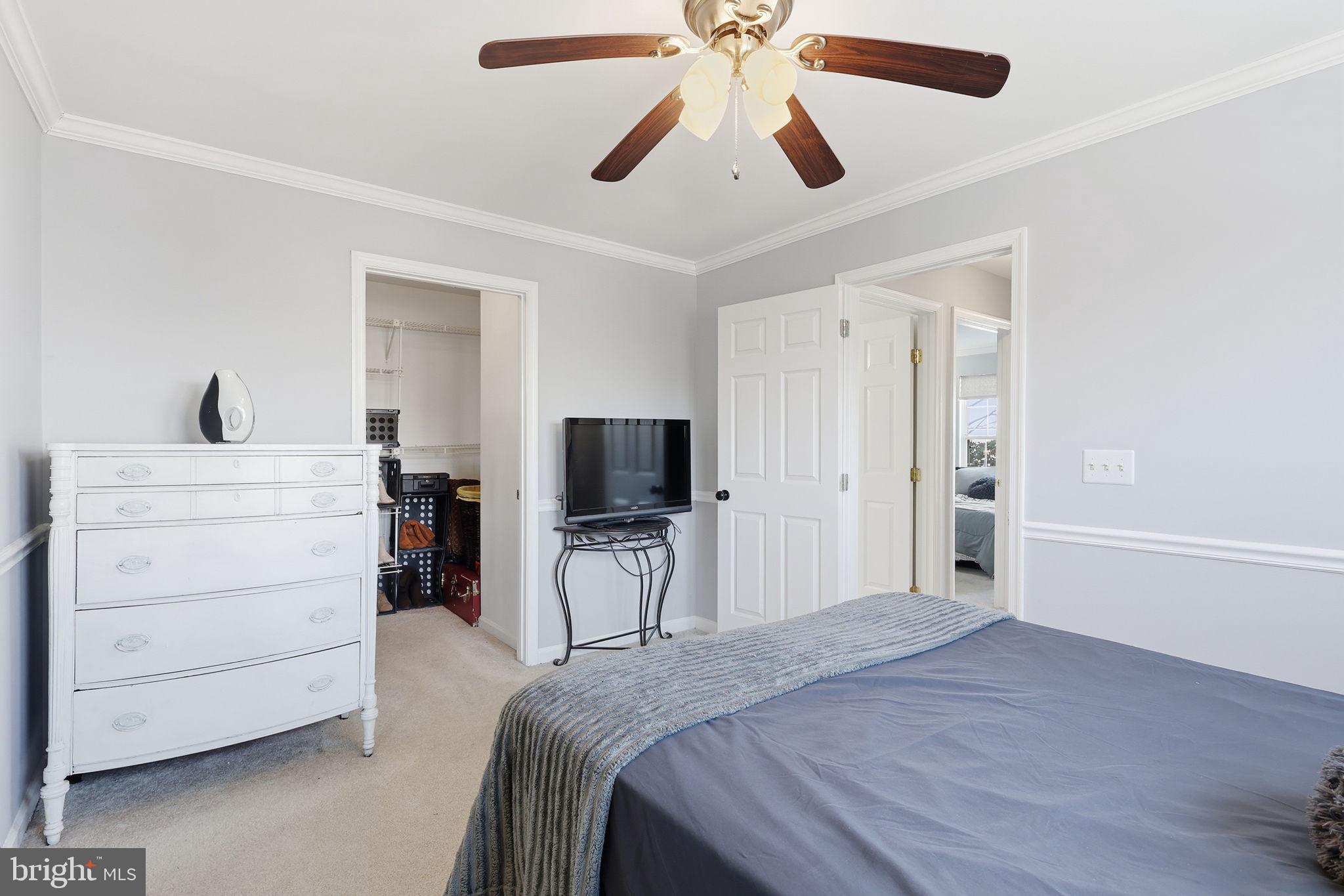 WELLINGTON/CLOVERHILL - Residential