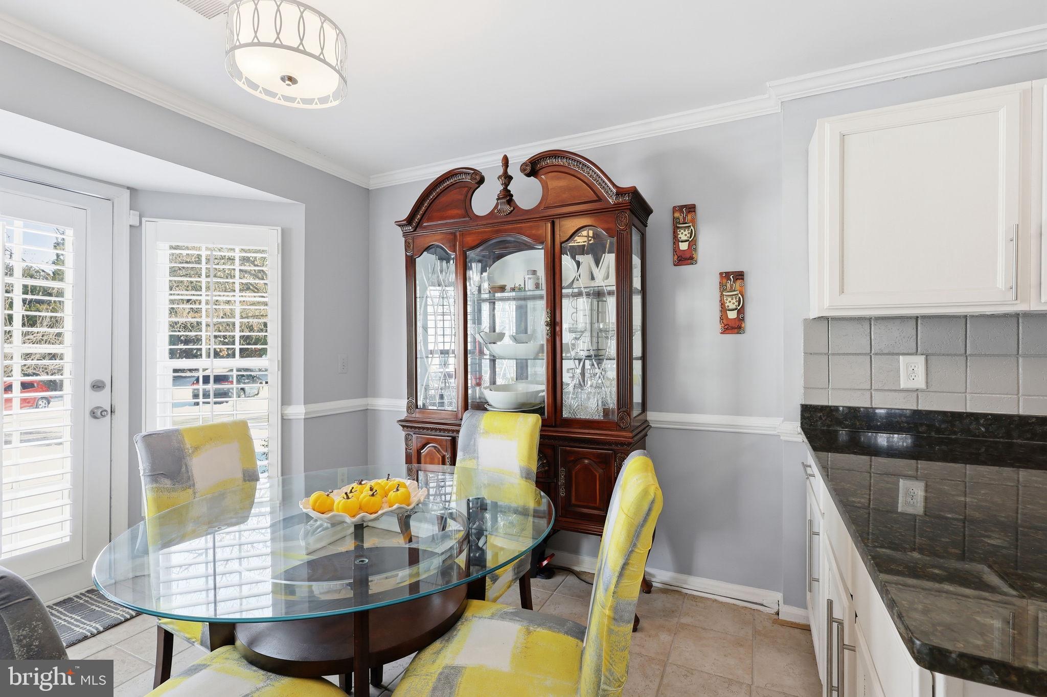 WELLINGTON/CLOVERHILL - Residential