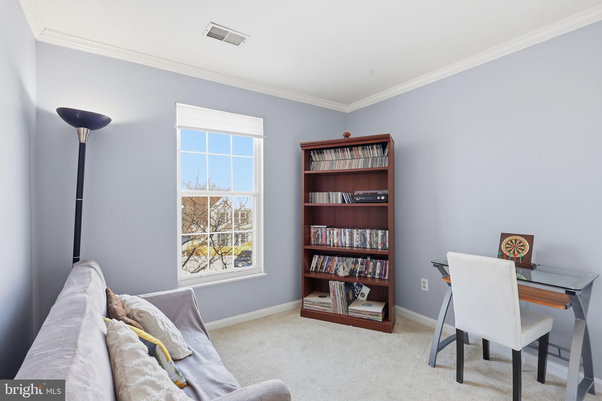 WELLINGTON/CLOVERHILL - Residential