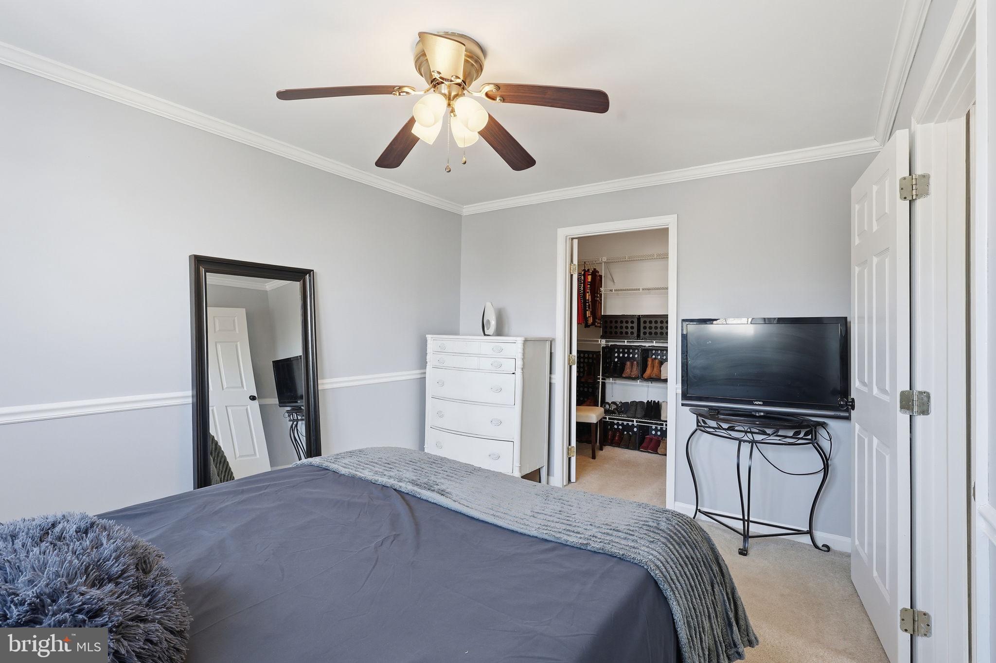 WELLINGTON/CLOVERHILL - Residential