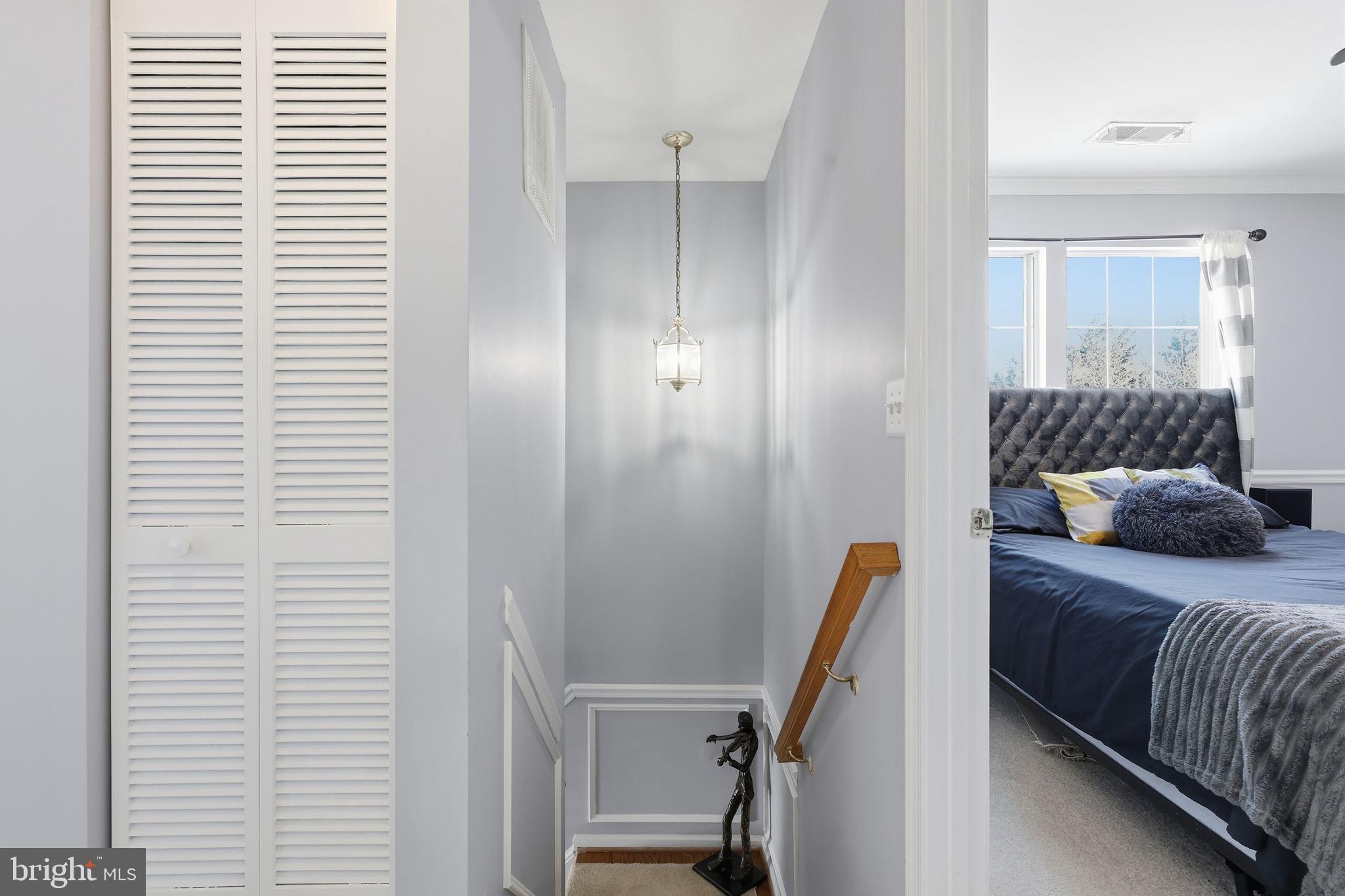 WELLINGTON/CLOVERHILL - Residential