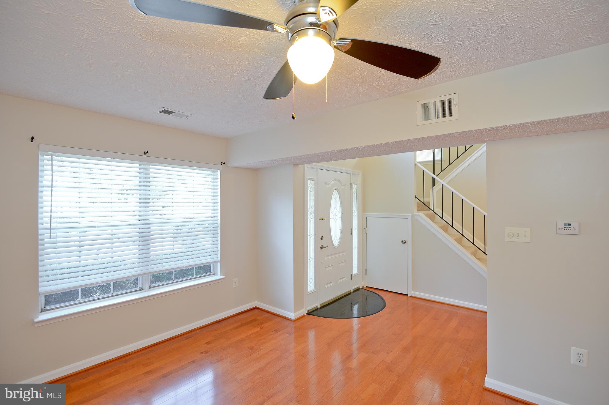 SINGLETONS GROVE - Residential