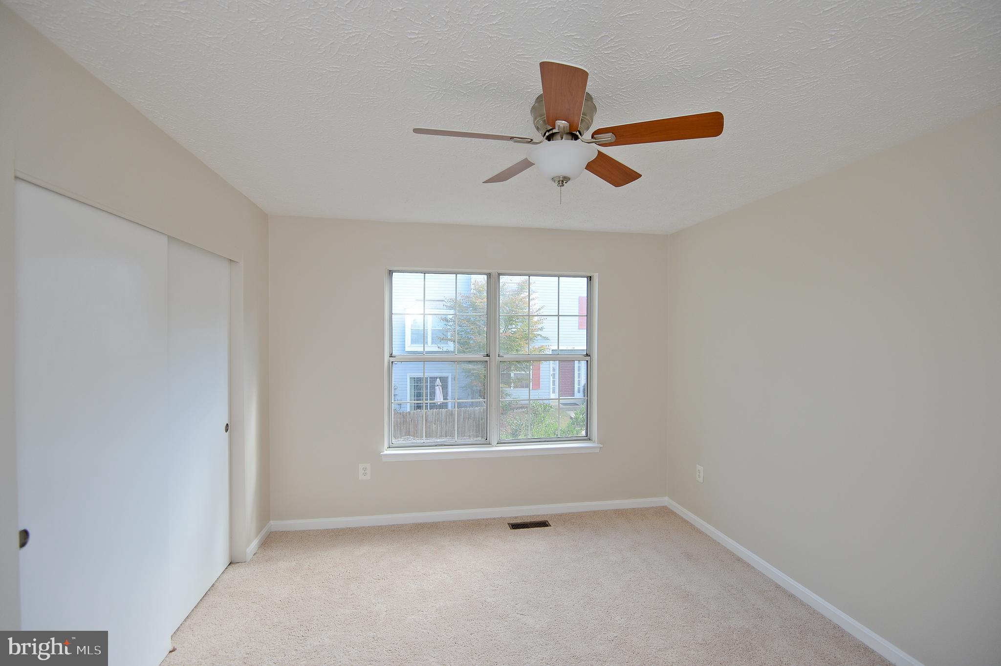 SINGLETONS GROVE - Residential