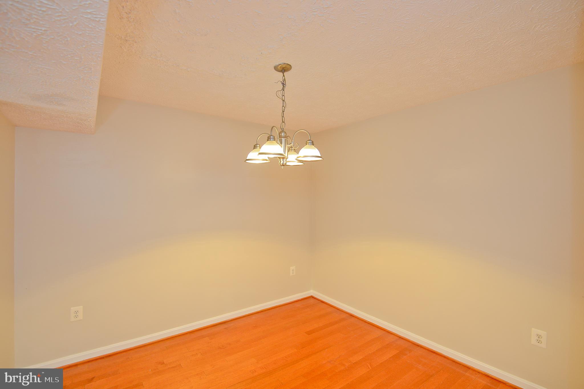 SINGLETONS GROVE - Residential