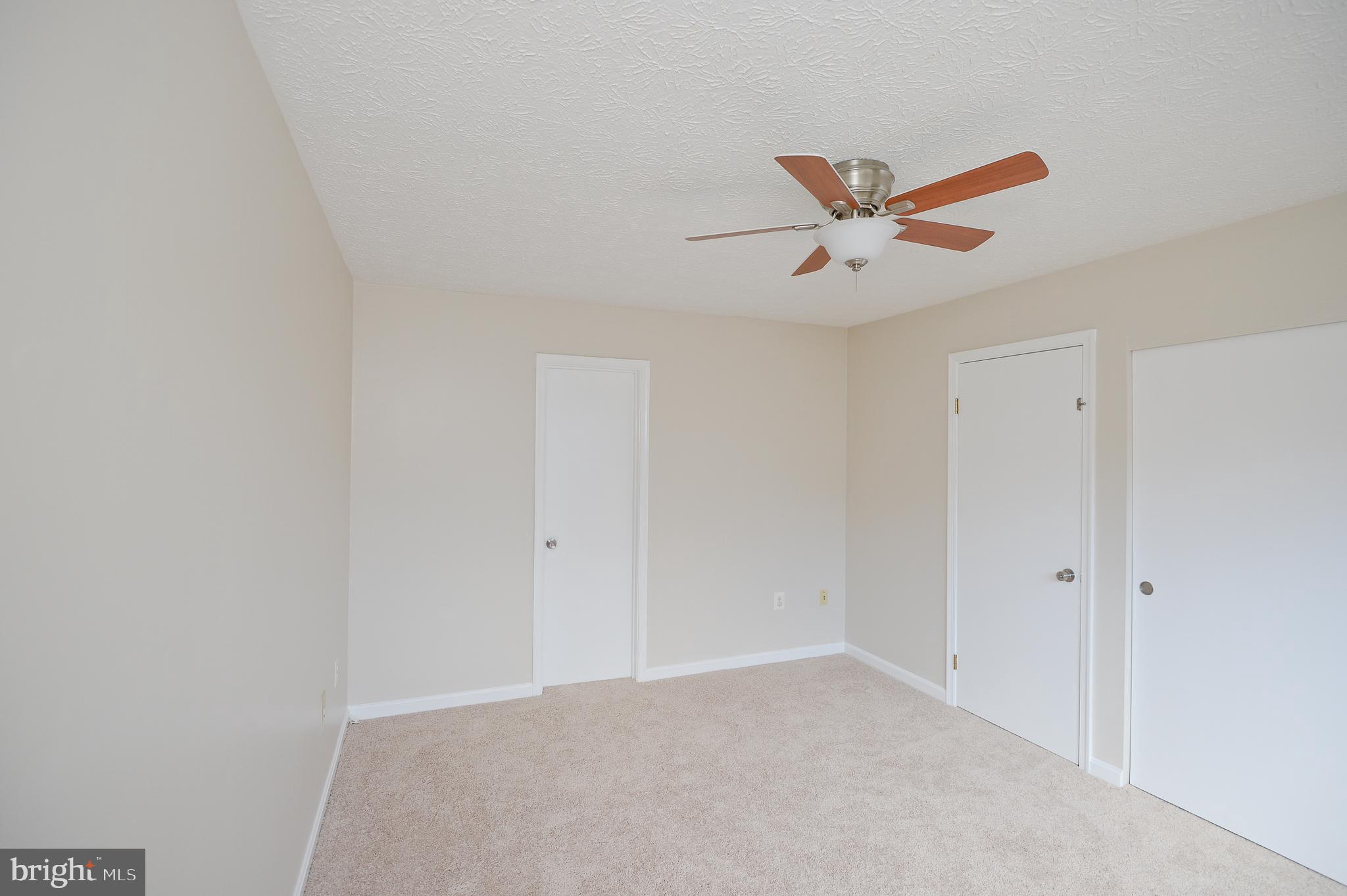 SINGLETONS GROVE - Residential