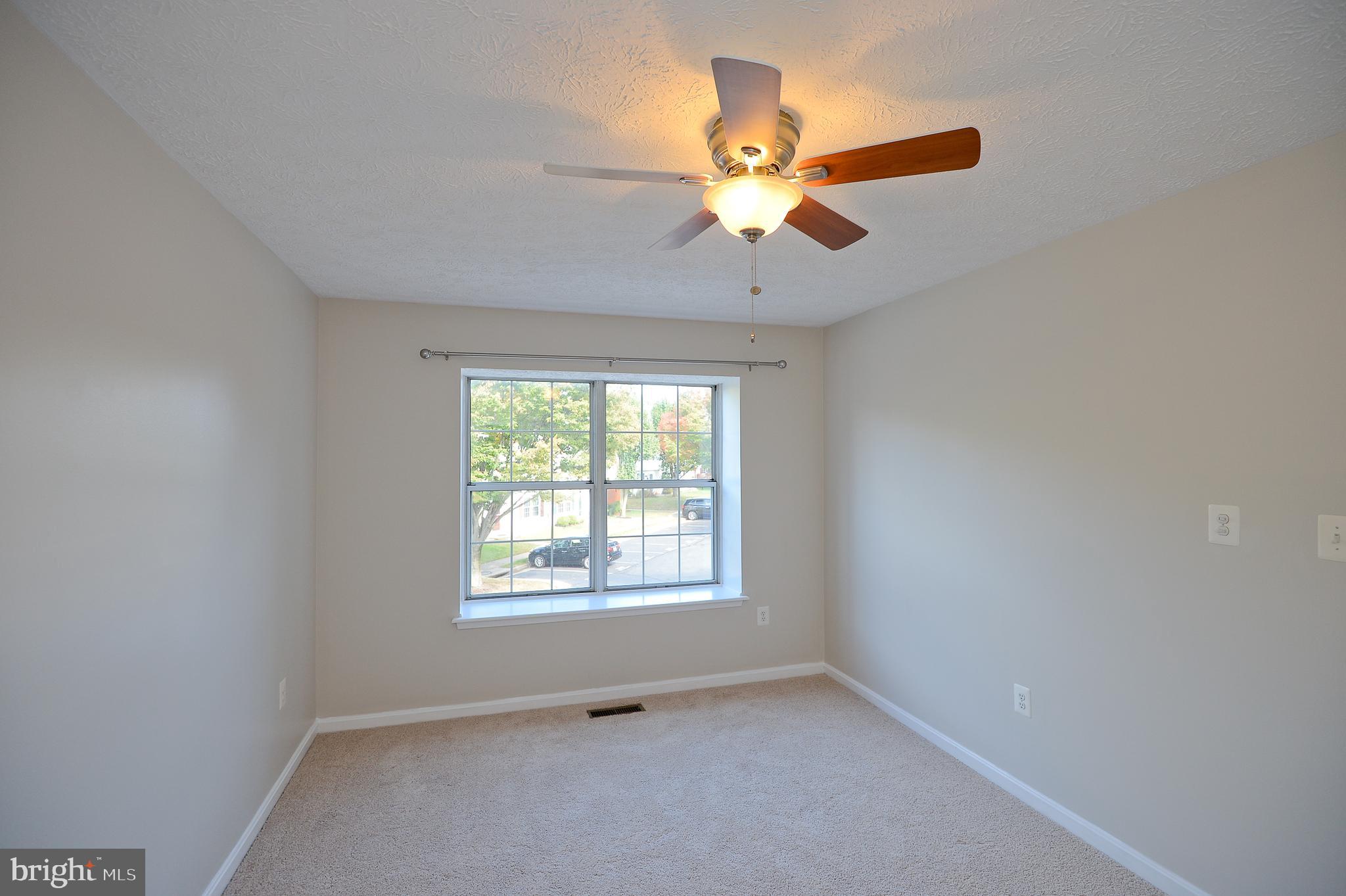 SINGLETONS GROVE - Residential