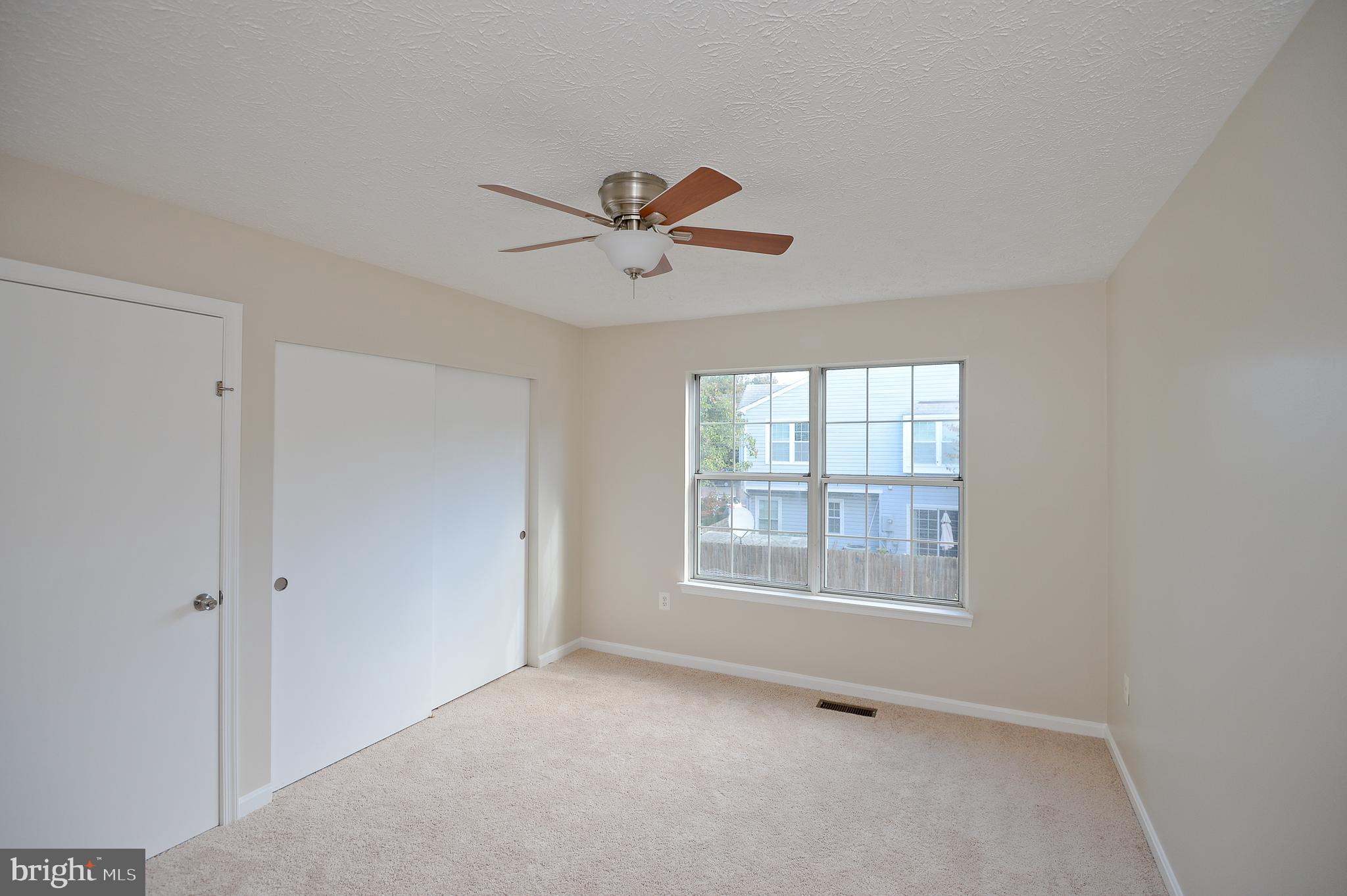 SINGLETONS GROVE - Residential