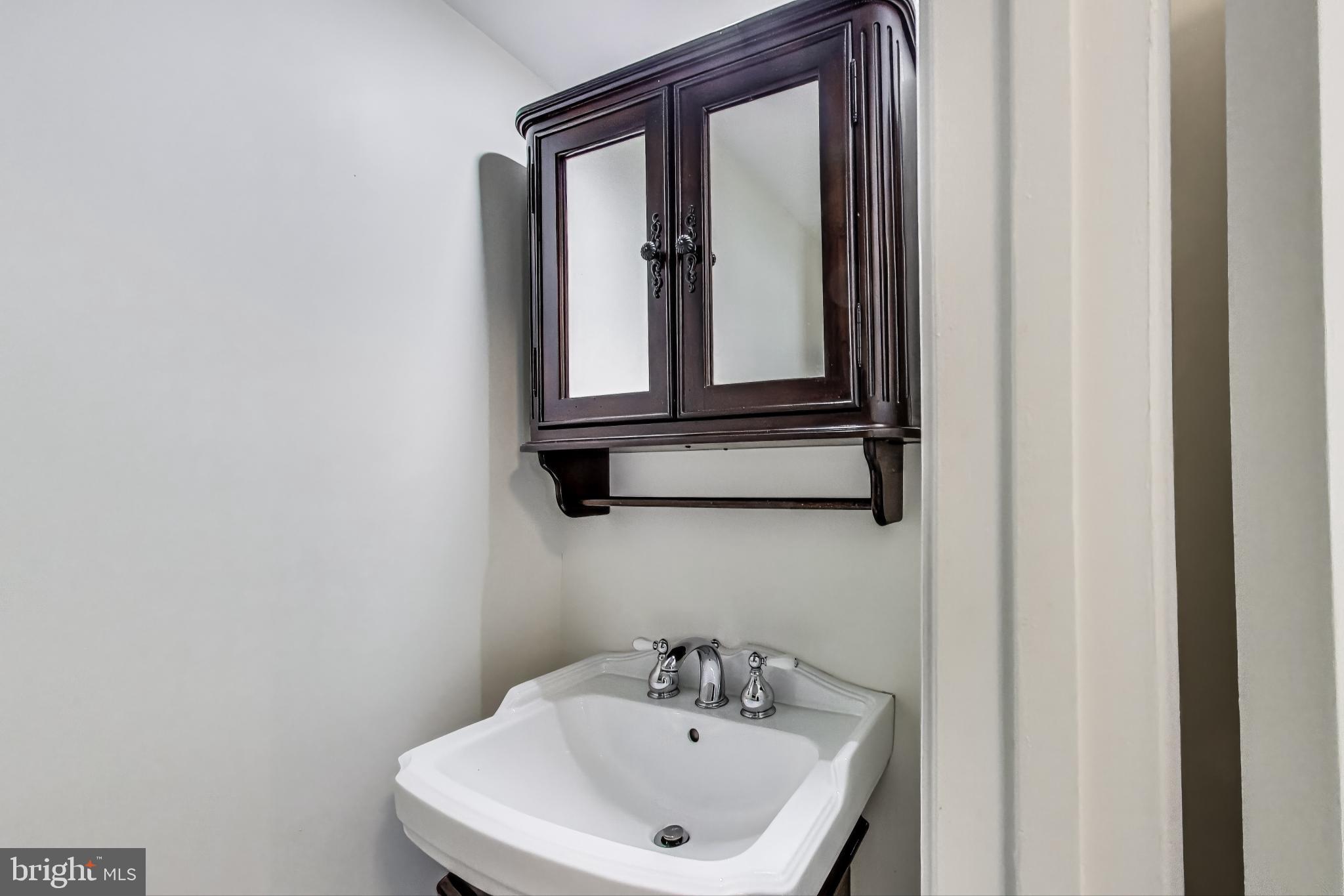 GUNNERS LAKE VILLAGE - Residential