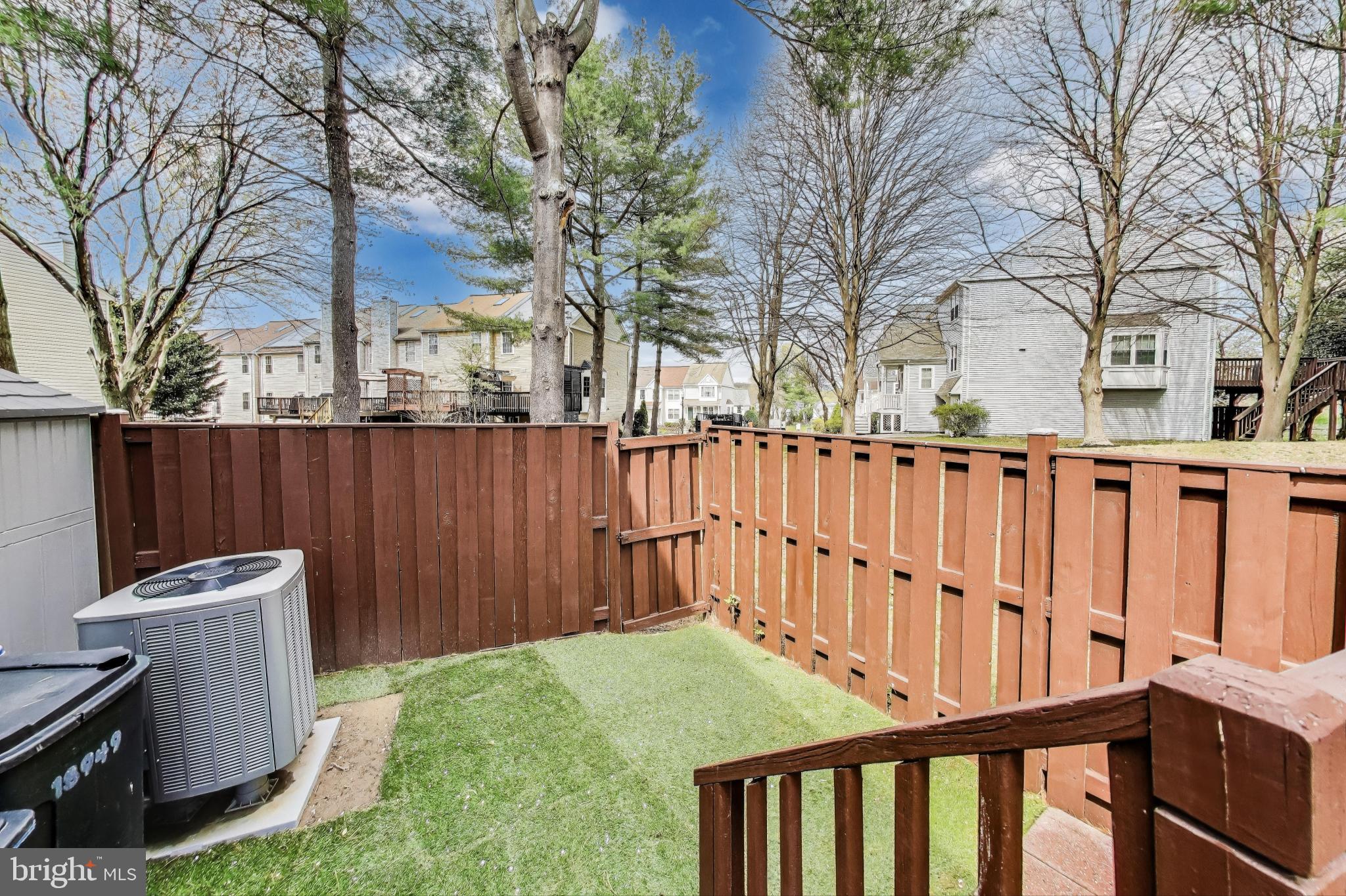 GUNNERS LAKE VILLAGE - Residential