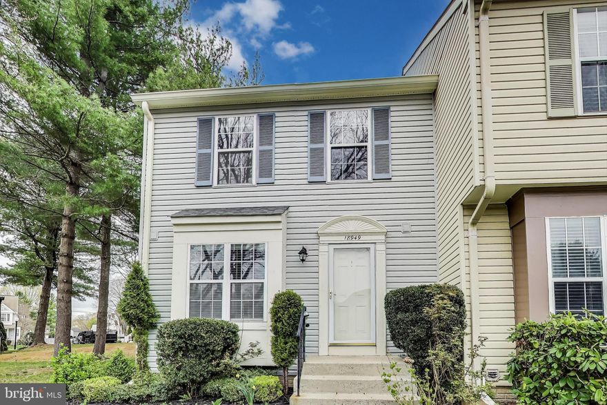 ***Deadline set for Monday 4/14 @ 11:00AM*** Welcome to 18949 Ferry Landing Circle, a charming end-unit town home in the highly sought-after Gunners Lake Village community! This spacious home offers 3 bedrooms, 2.5 bathrooms, and a versatile lower level, providing the perfect space for comfortable living.

Step into the bright and inviting main level, featuring a well-equipped kitchen, a separate dining room, and a cozy living room with direct access to the fenced-in backyard and small deck—ideal for outdoor relaxation. The main level also includes a convenient powder room and fresh, recently painted walls throughout.

Upstairs, you'll find three generous bedrooms, including a primary suite with vaulted ceilings and private access to the large full bathroom, which is also accessible from the hallway. The perfect setup for family living!

The fully finished lower level is a standout feature of this home. It offers a spacious recreation room, an additional full bathroom, and a flexible space that can easily serve as a fourth bedroom, home office, or gym. Plus, the laundry and utility room offer additional storage and functionality.

Located just minutes from scenic walking trails, lake access, local shops, and grocery stores, this home is also conveniently close to I-270, making your commute a breeze. Don't miss out on this fantastic opportunity—contact listing agent, Brett Rubin to schedule your showing today and make this beautiful town home yours!