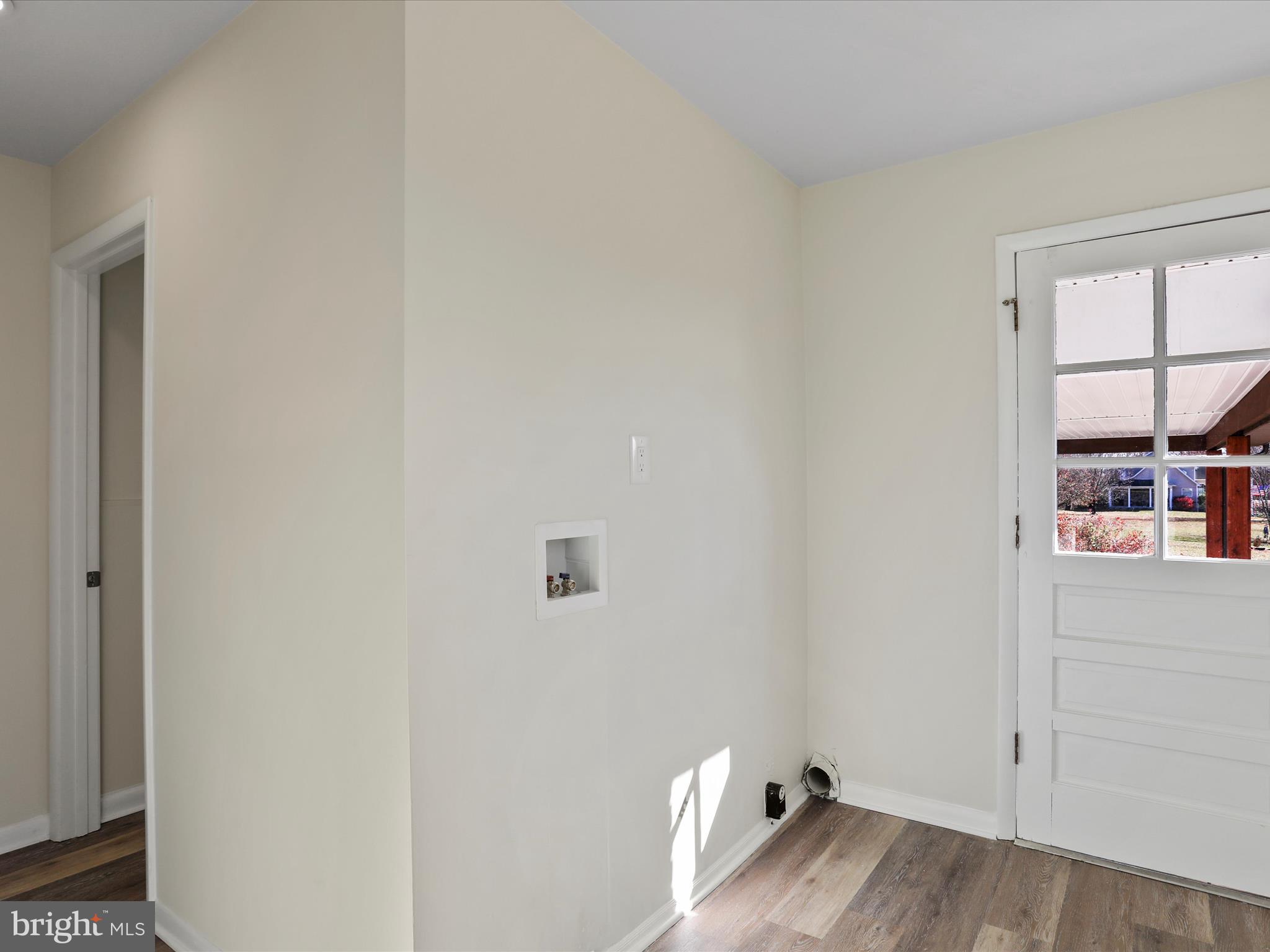 HENSELL HEIGHTS - Residential