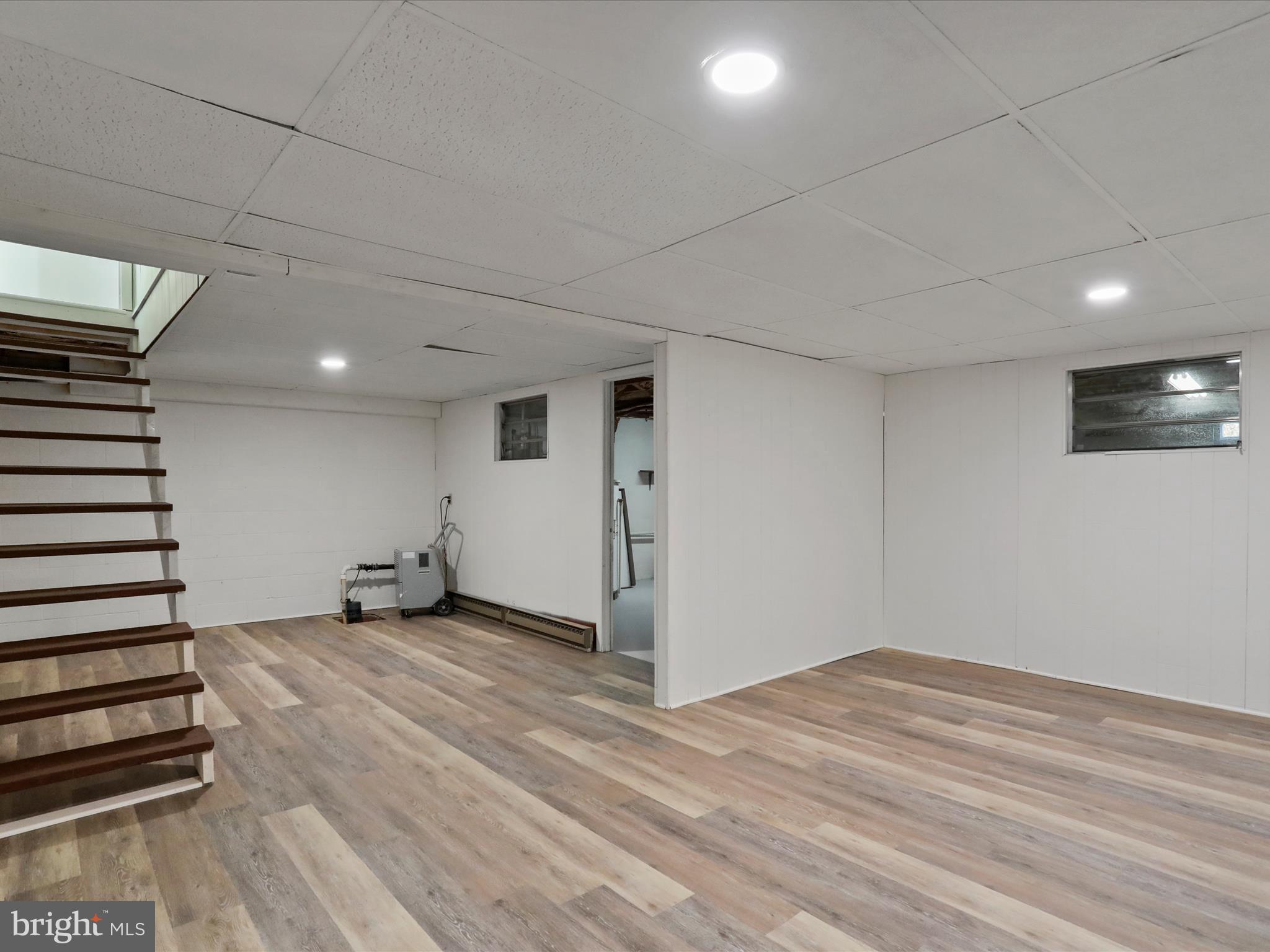 HENSELL HEIGHTS - Residential