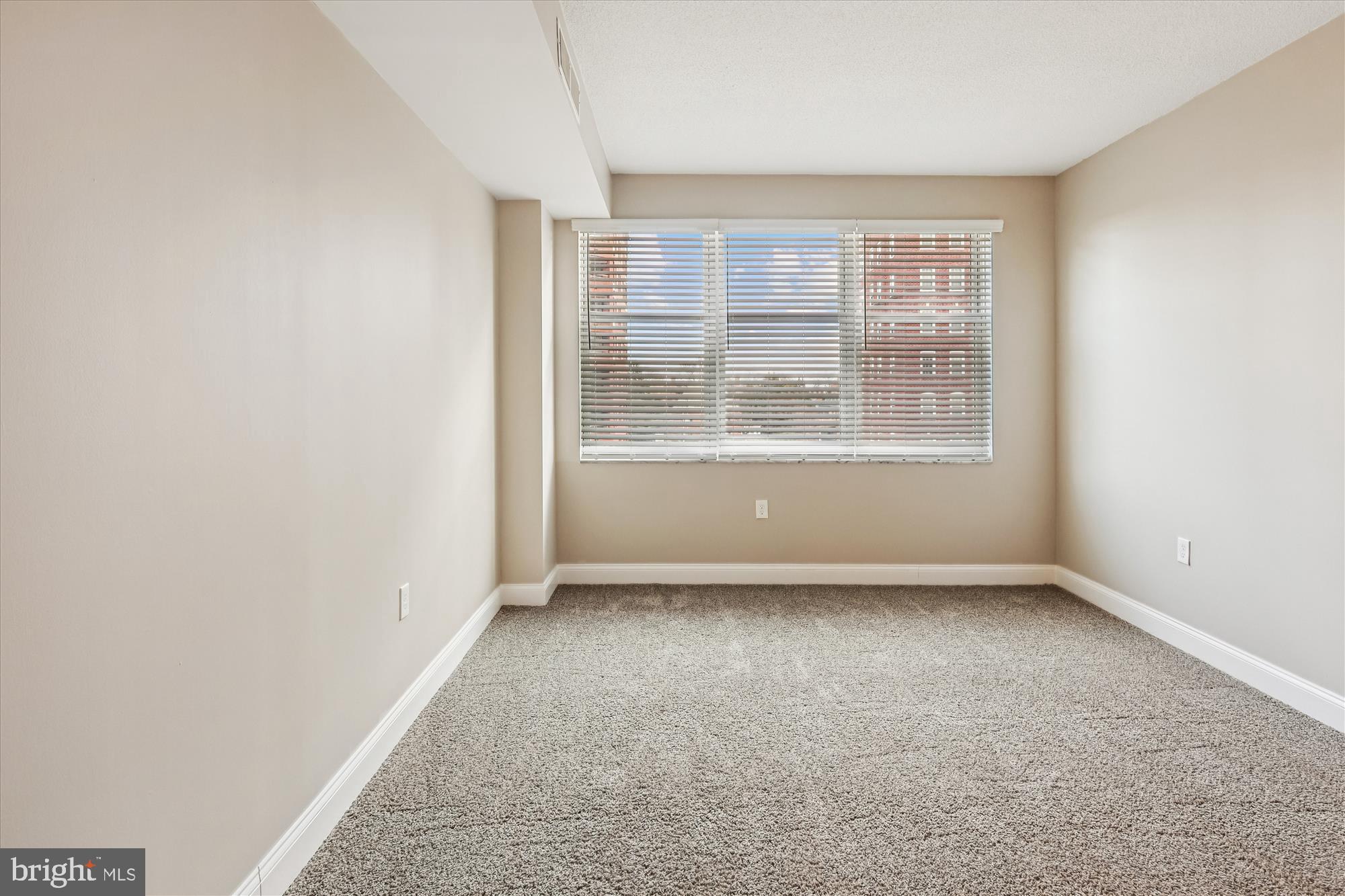 TUSCANY-CANTERBURY - Residential