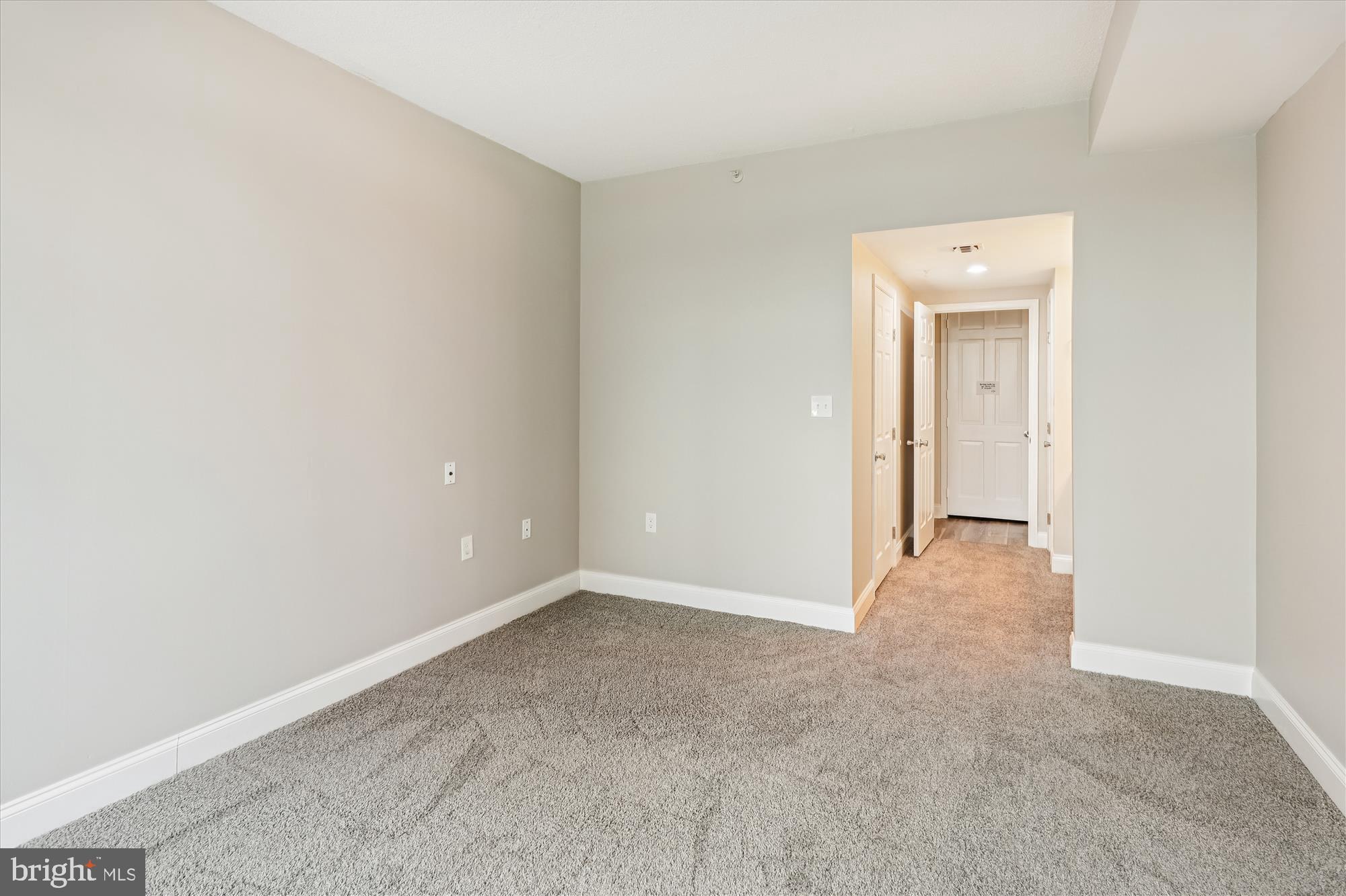 TUSCANY-CANTERBURY - Residential