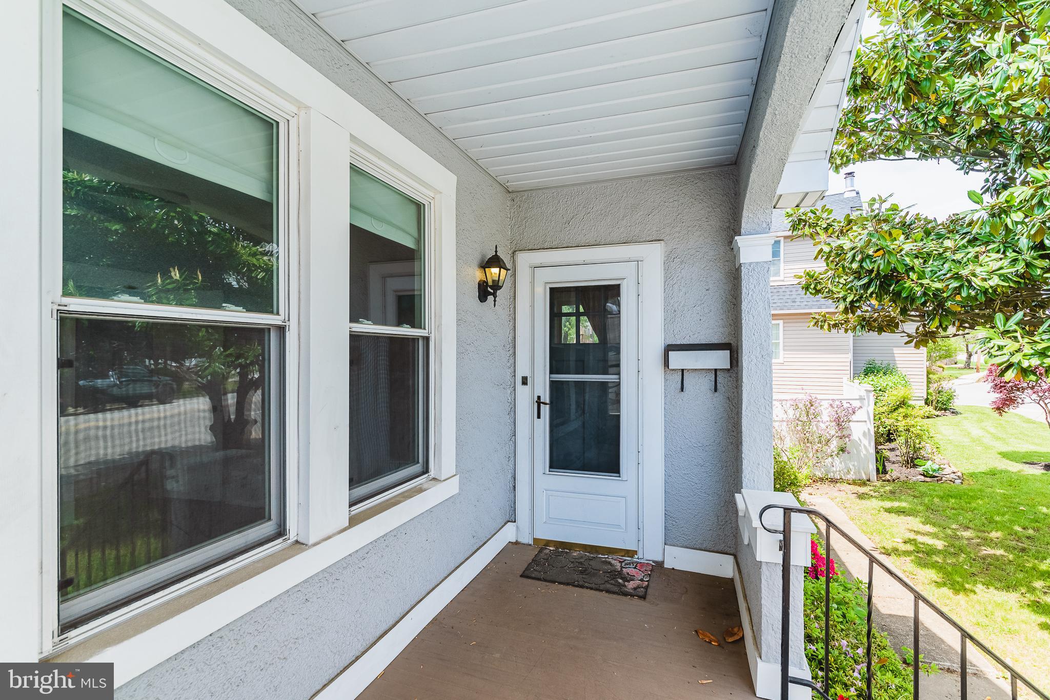 PARKVILLE SUMMIT - Residential