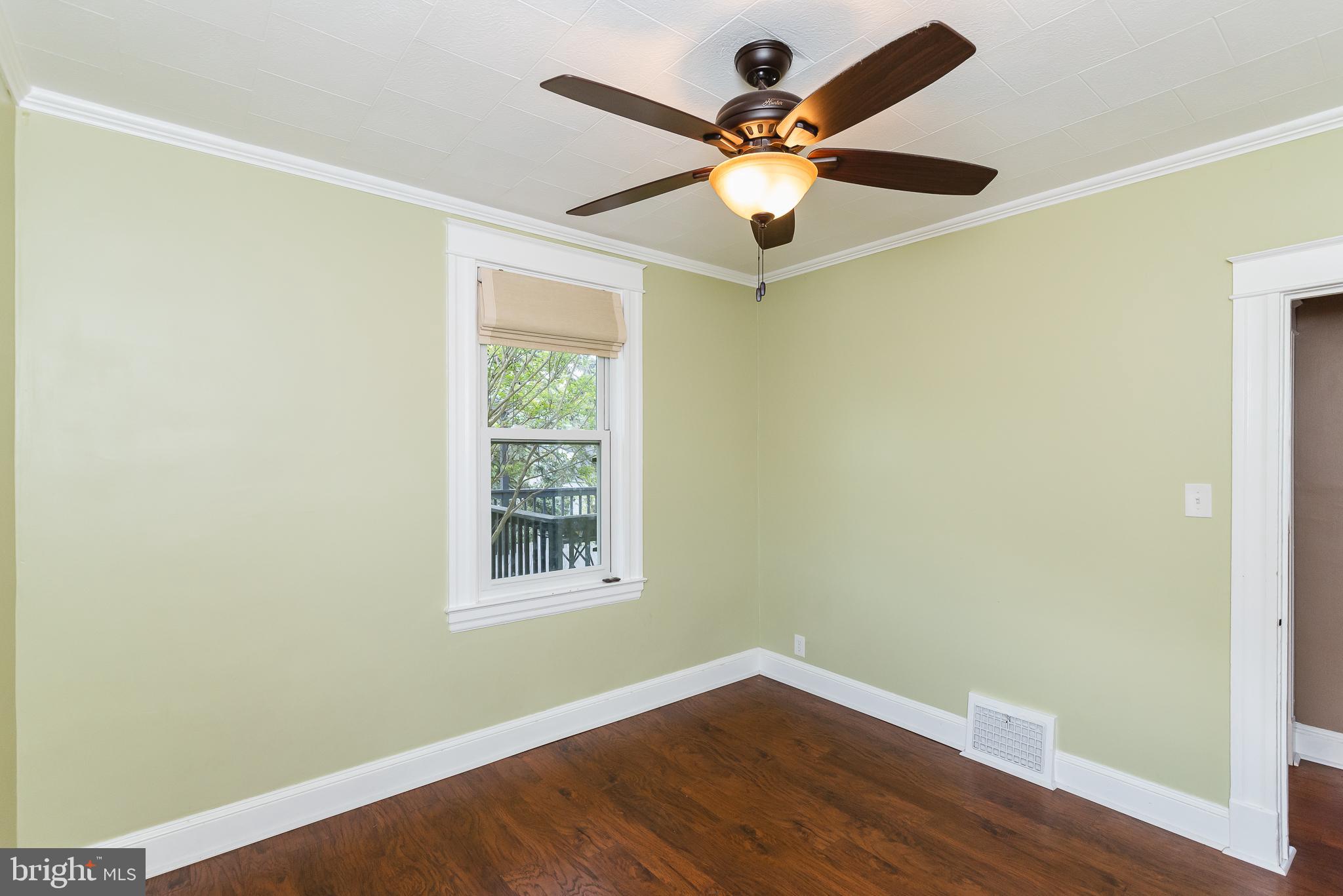 PARKVILLE SUMMIT - Residential