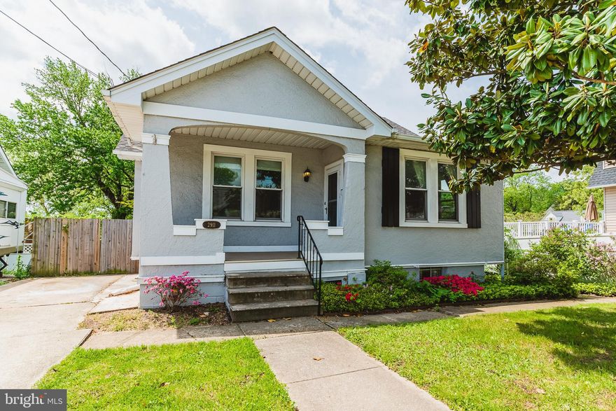 Pretty  in Parkville - this is the perfect place to begin.
3 bedroom 1 bath home that is ready for new home owners.   Step inside the living room off of the front covered porch and immediately you notice the open floor plan. Rooms are generously sized with lots of natural light.  Fresh paint and new flooring through out this cute home - bathroom has been completely updated.  Large deck that overlooks the fenced in rear yard - great size for entertaining/kids/pets etc. This is a great  home  if you are looking for 1 floor living.  Comes with a 1 year home warranty.