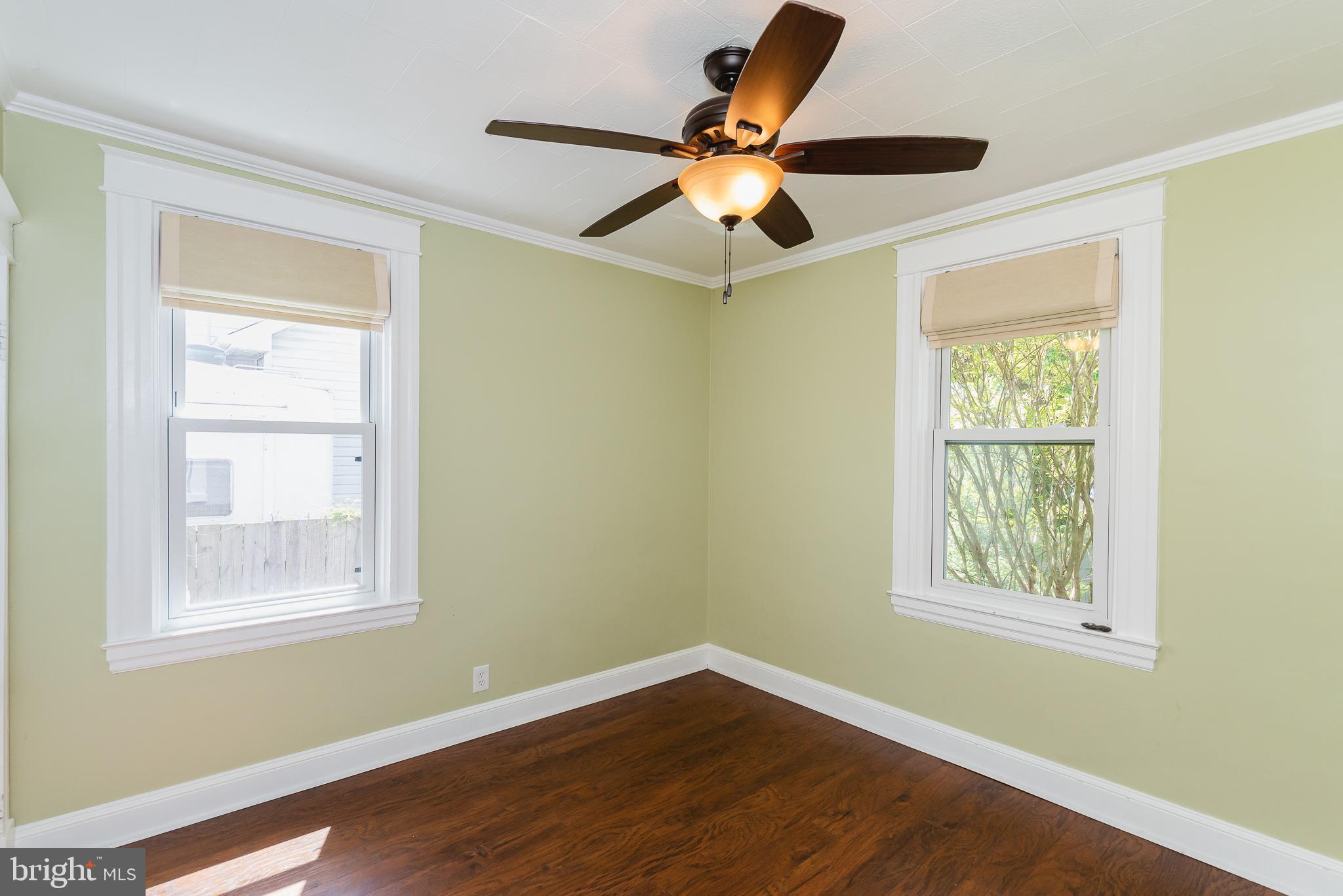 PARKVILLE SUMMIT - Residential