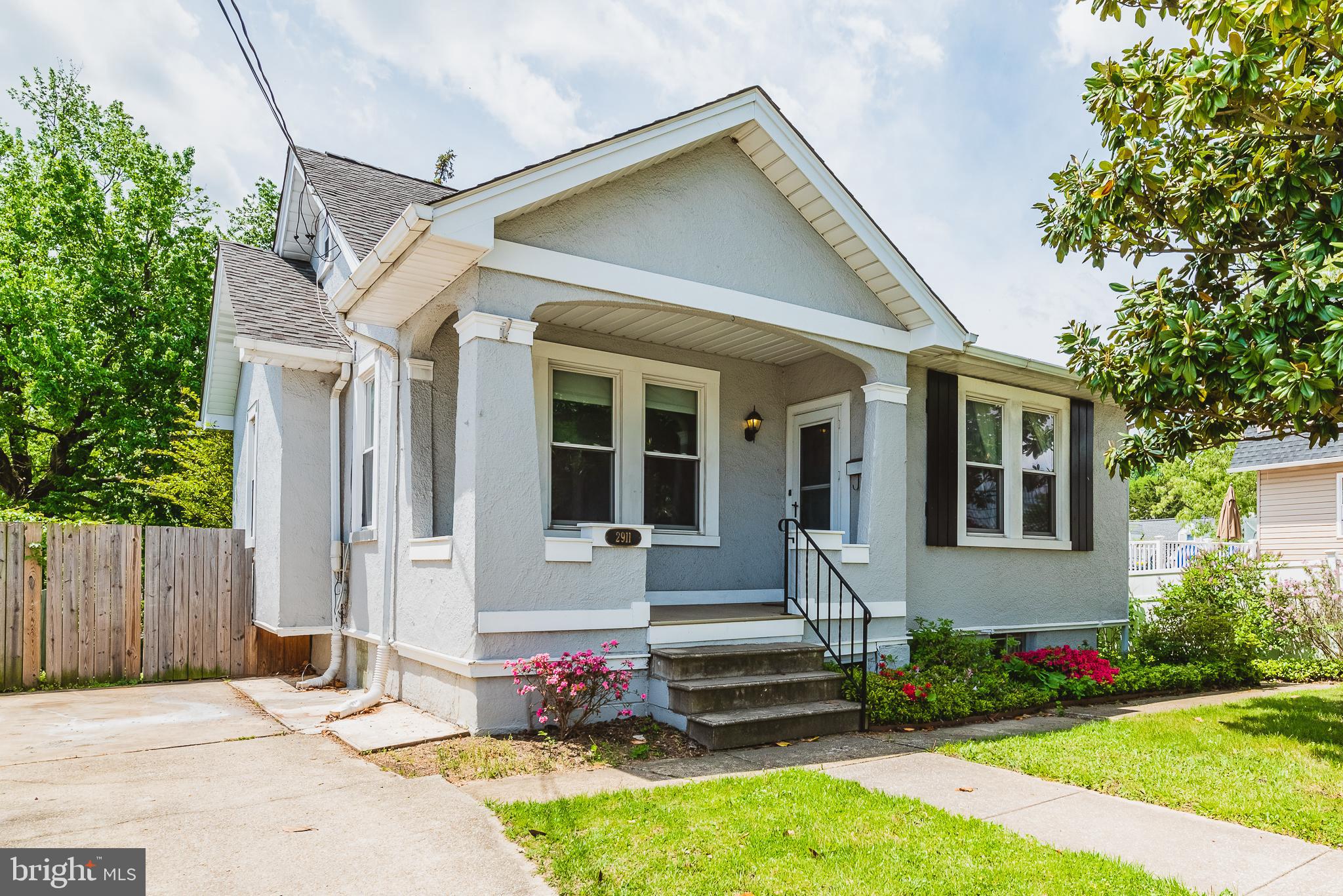 PARKVILLE SUMMIT - Residential