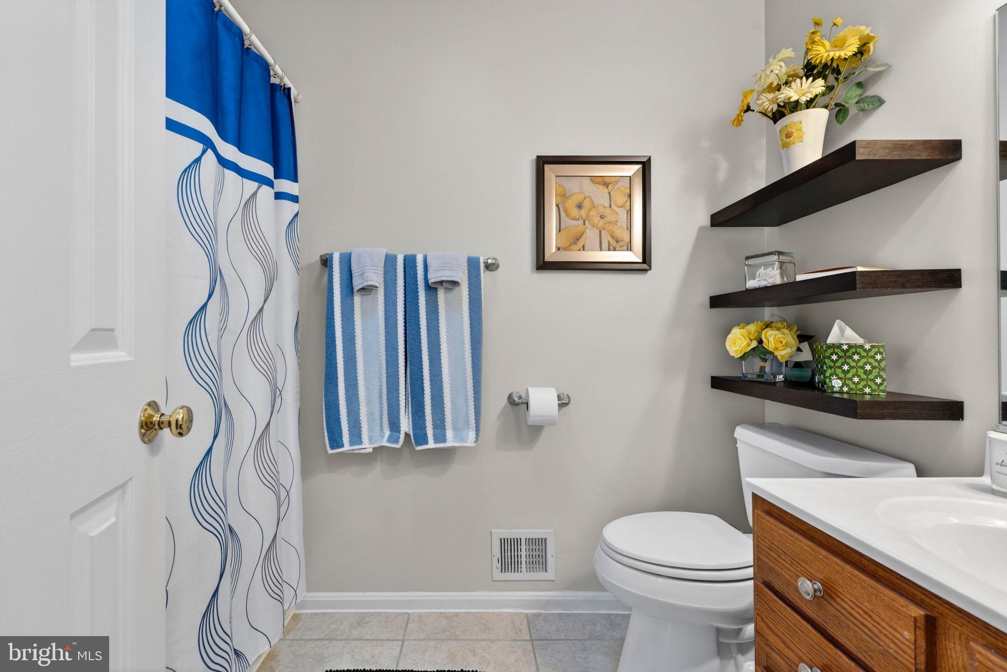 INDIAN RUN ESTATES - Residential