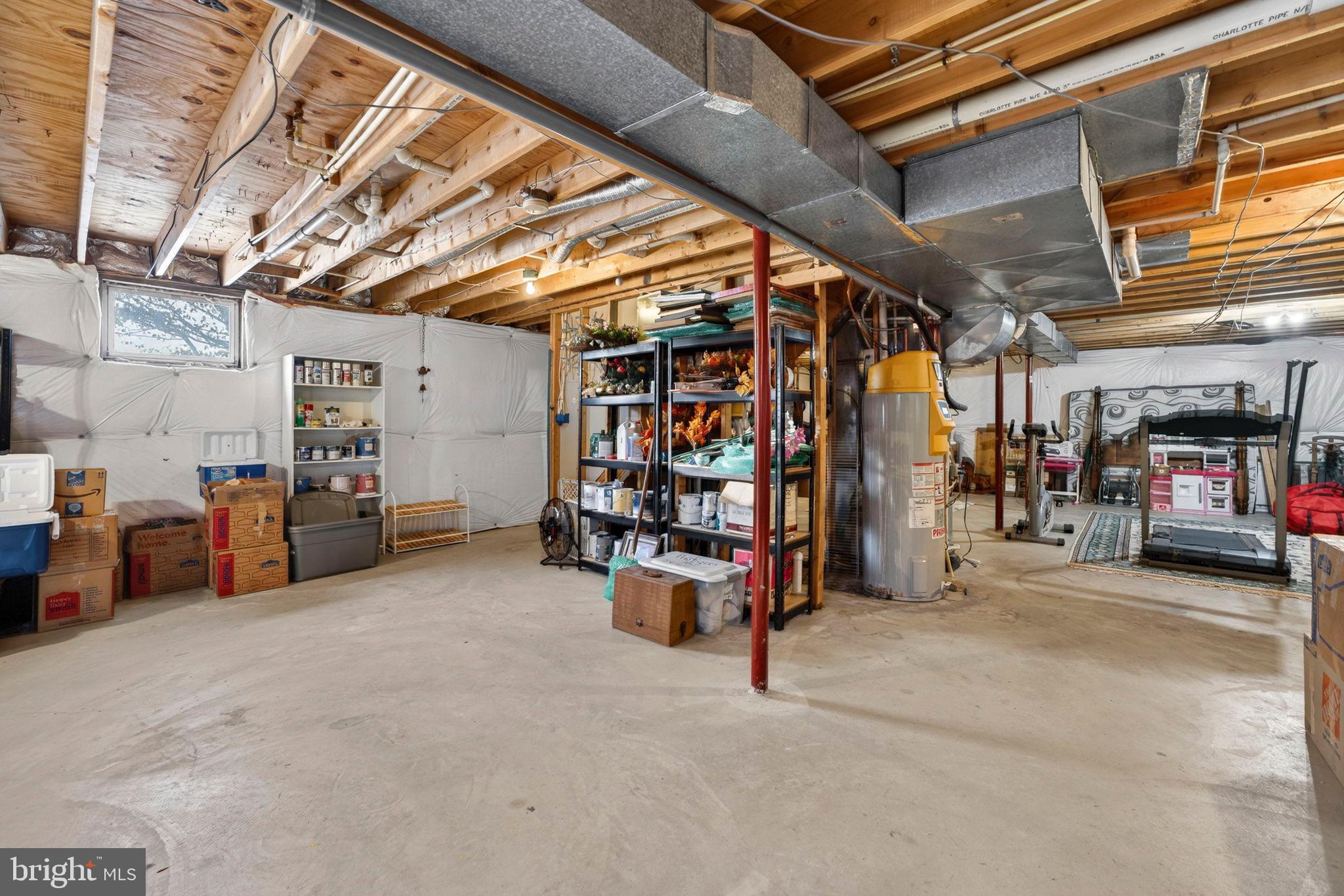 INDIAN RUN ESTATES - Residential