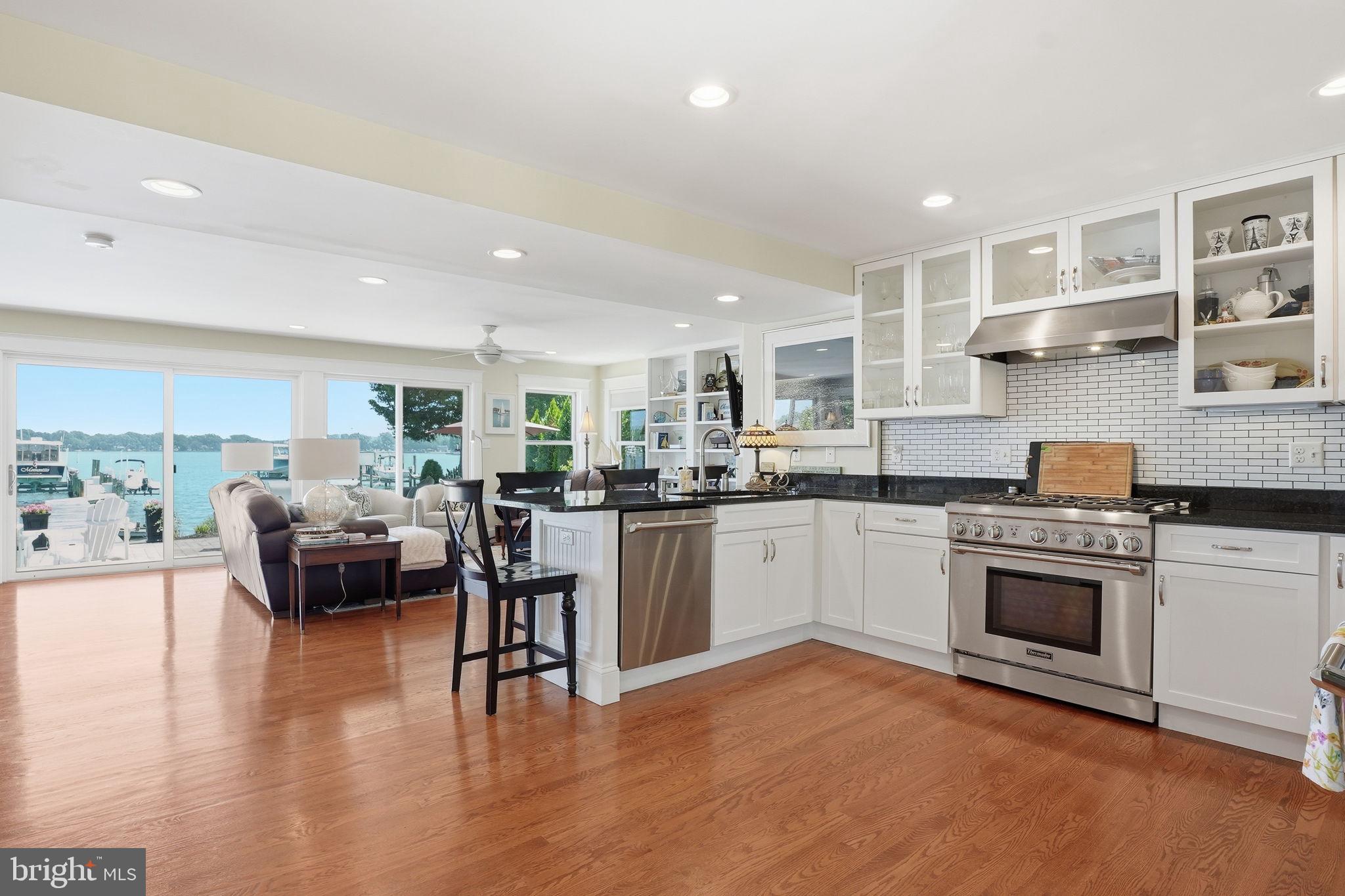 CHALK POINT - Residential