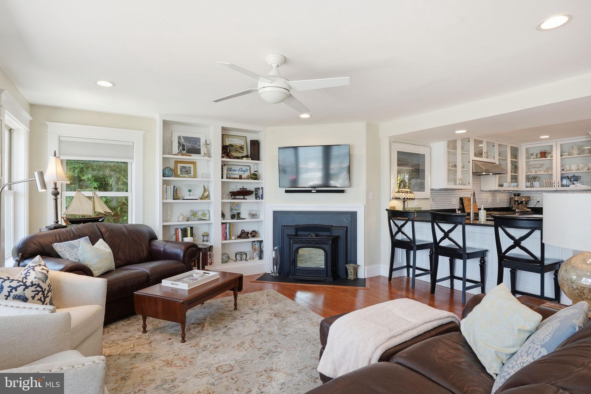 CHALK POINT - Residential