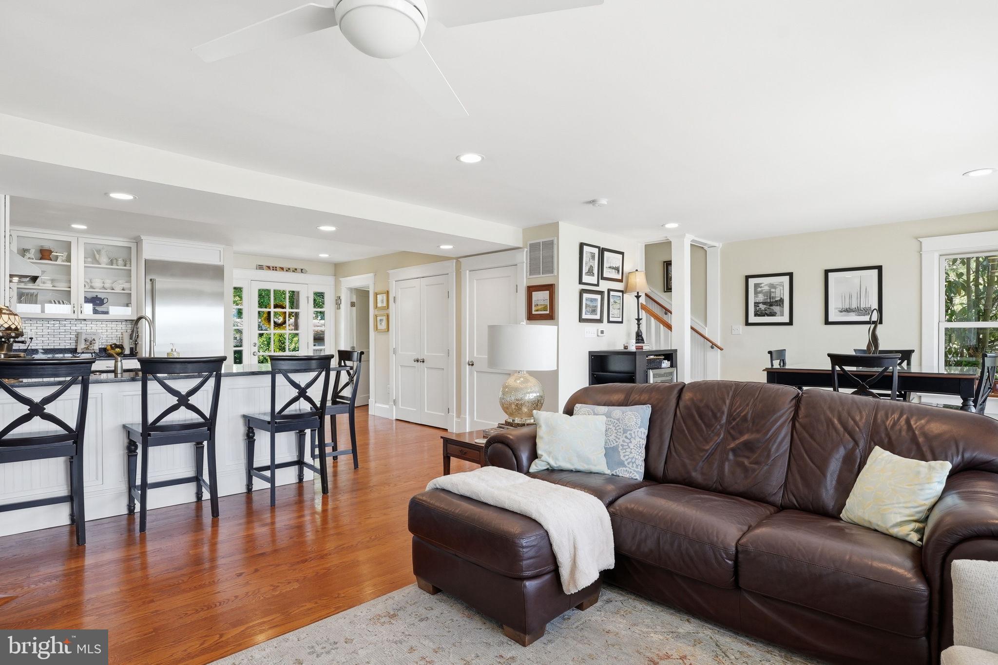CHALK POINT - Residential