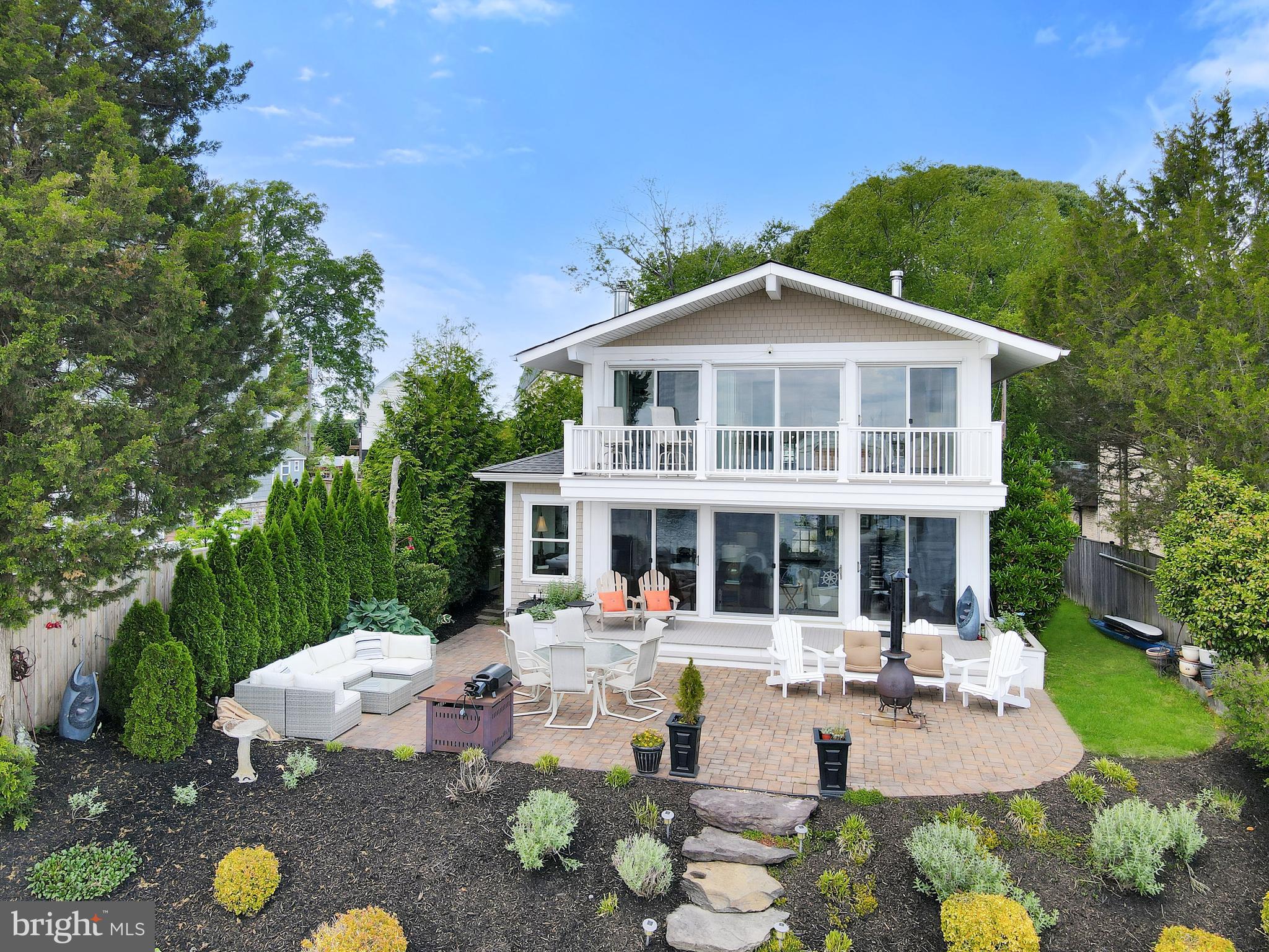 CHALK POINT - Residential