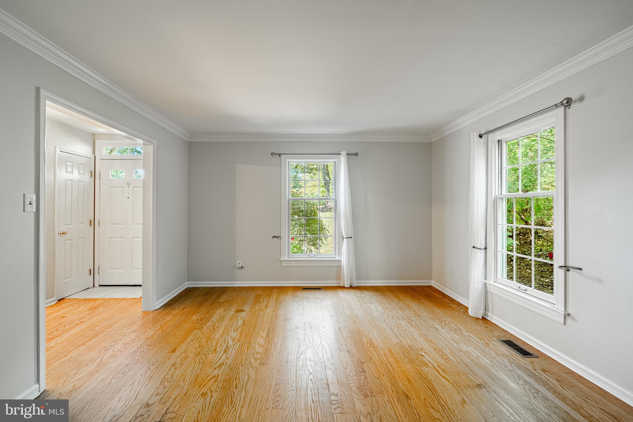 201 COHASSET LANE 201