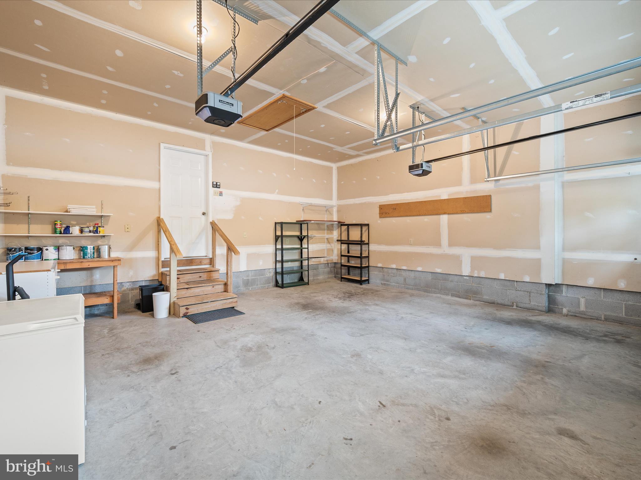 JEFFERSON VILLAGE - Residential Lease