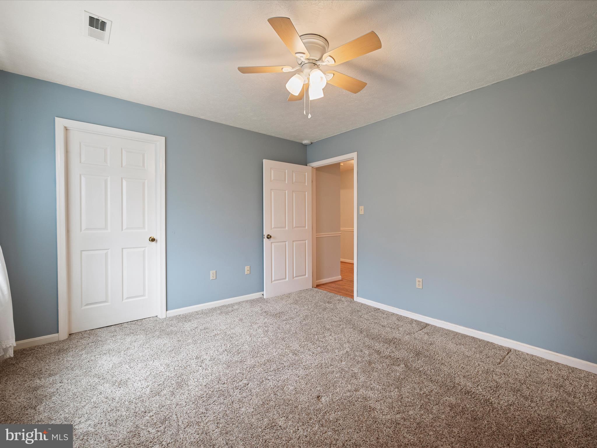 JEFFERSON VILLAGE - Residential Lease