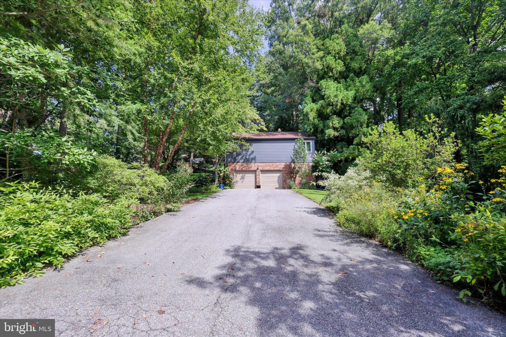 10 CINNAMON DRIVE