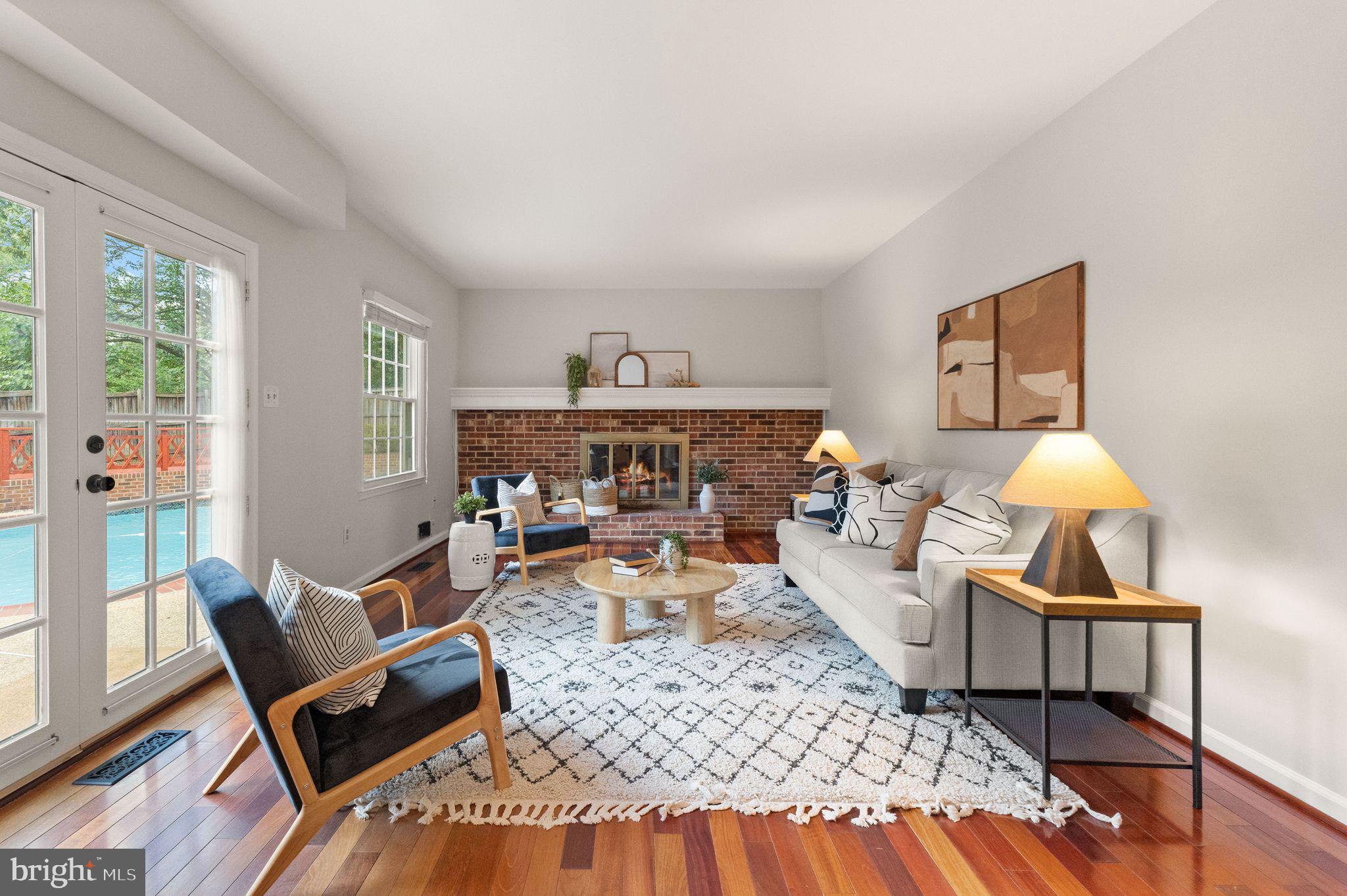 GEORGE MASON FOREST - Residential