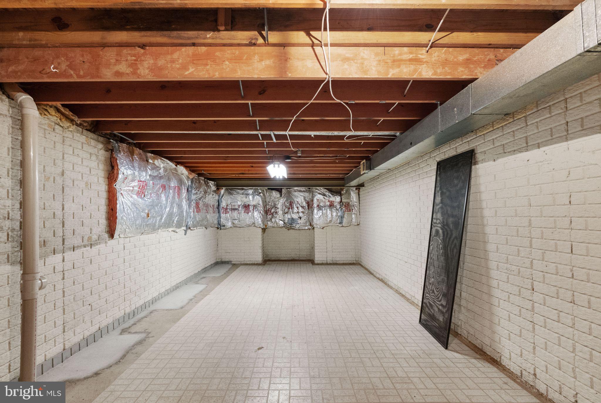 GEORGE MASON FOREST - Residential