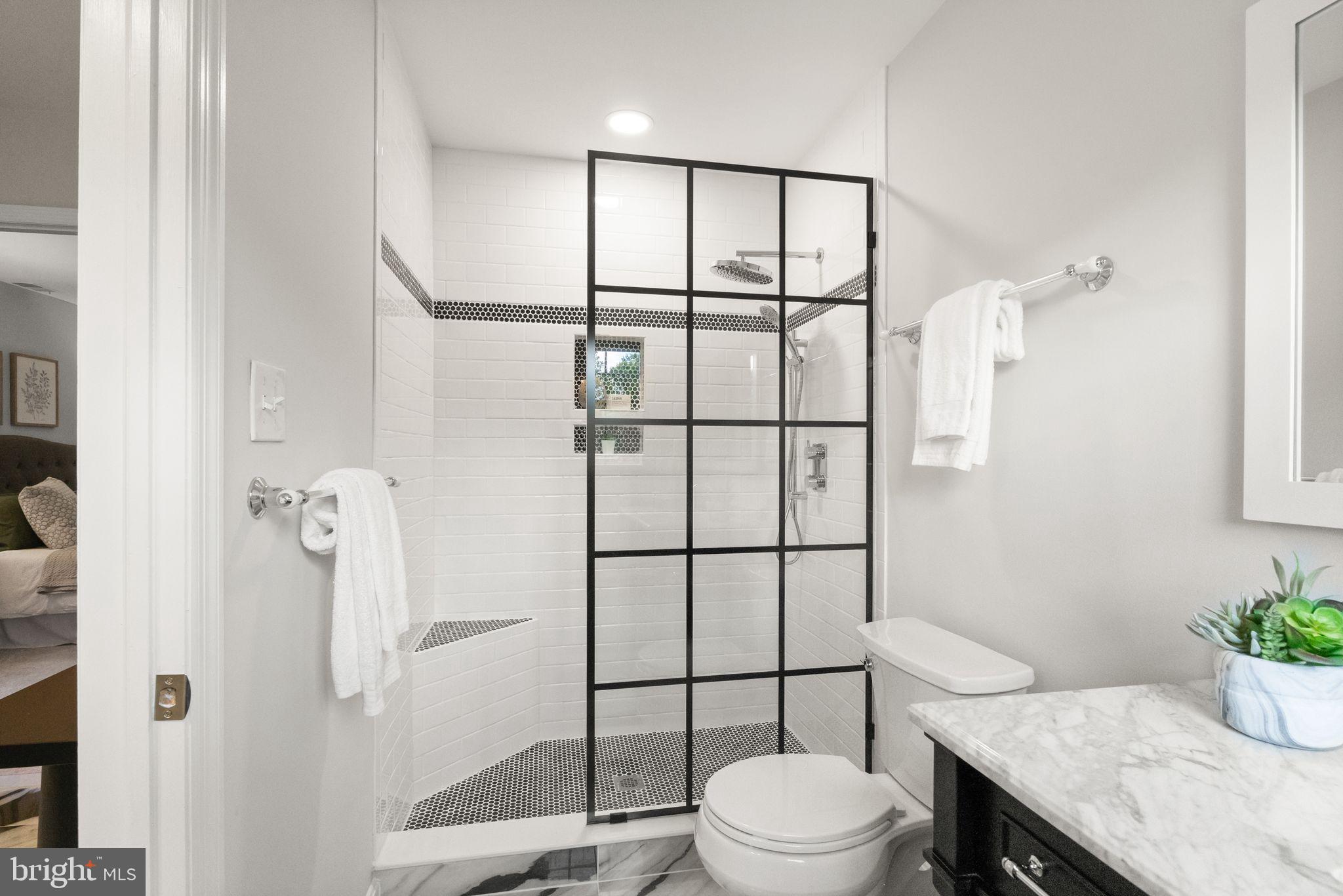 GEORGE MASON FOREST - Residential