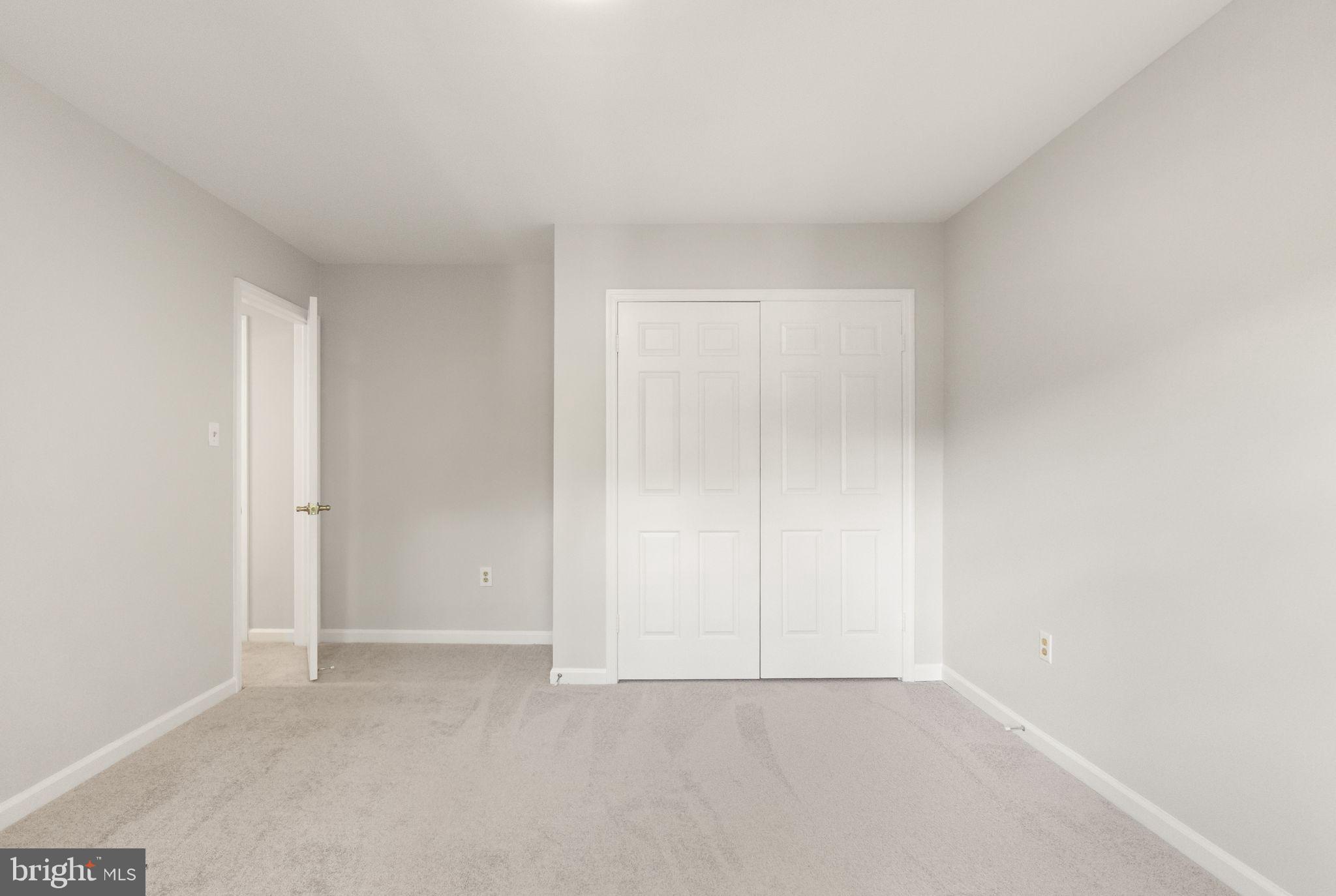 GEORGE MASON FOREST - Residential