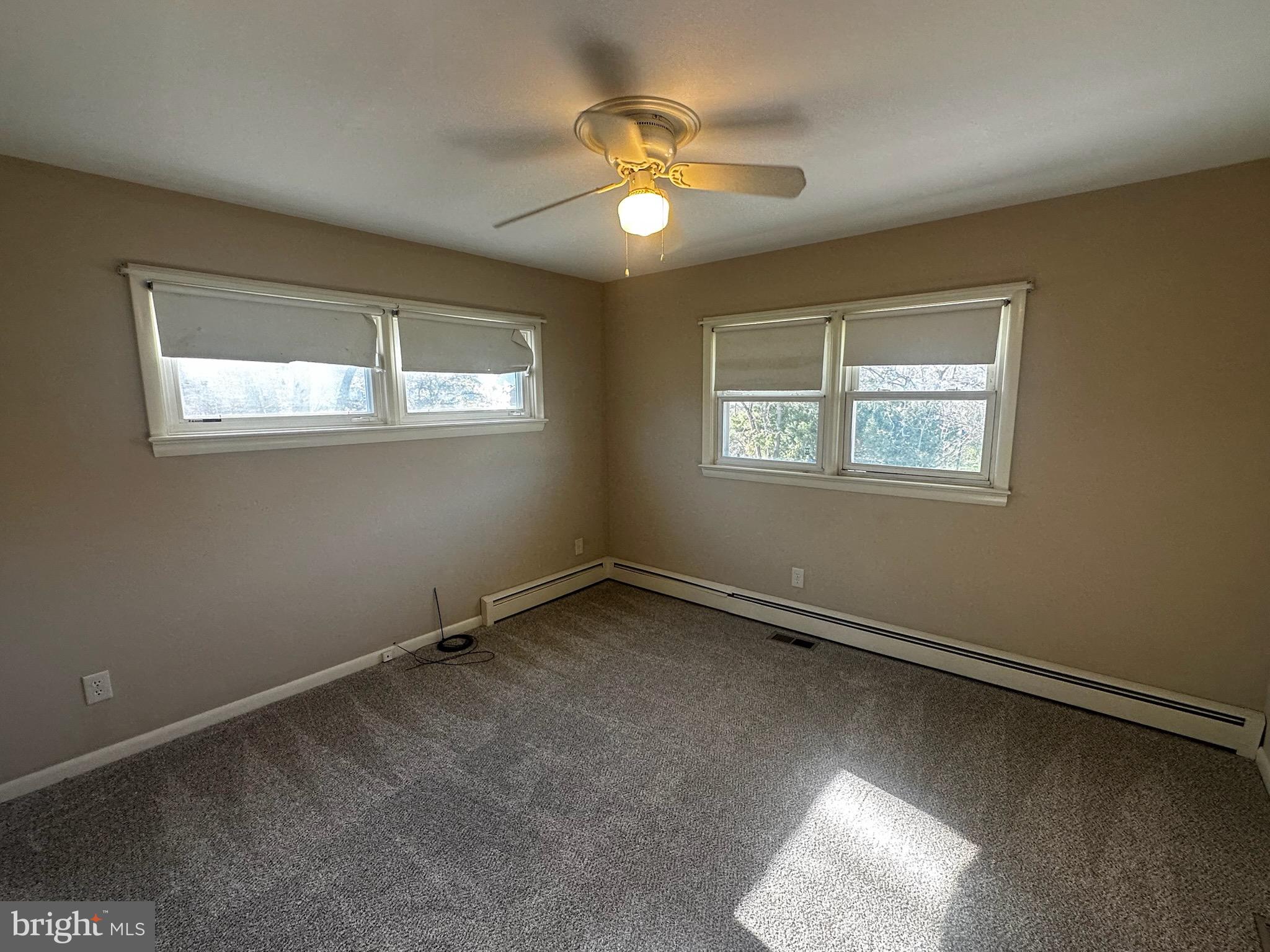 ELIZABETHTOWN BOROUGH - Residential