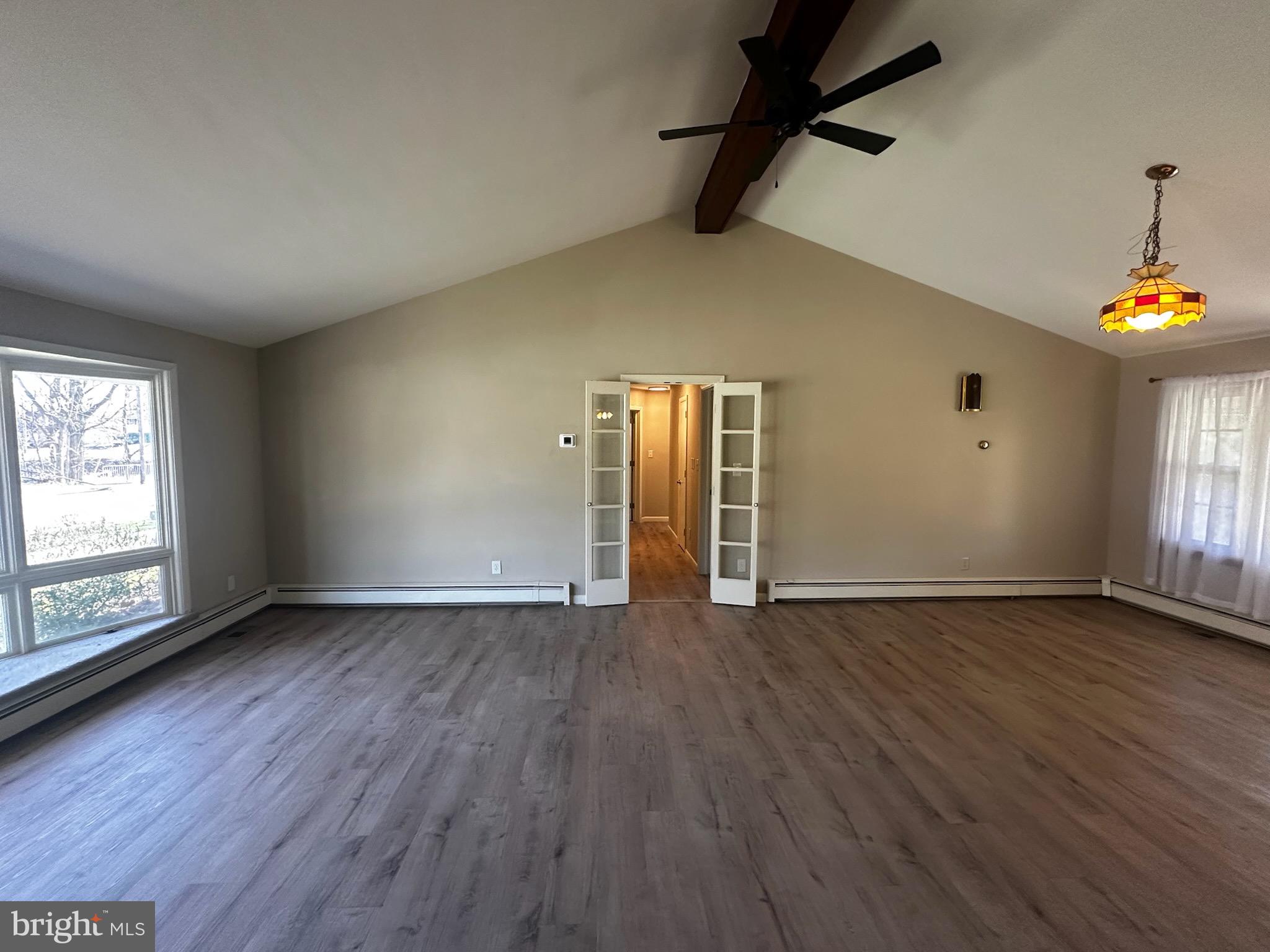 ELIZABETHTOWN BOROUGH - Residential