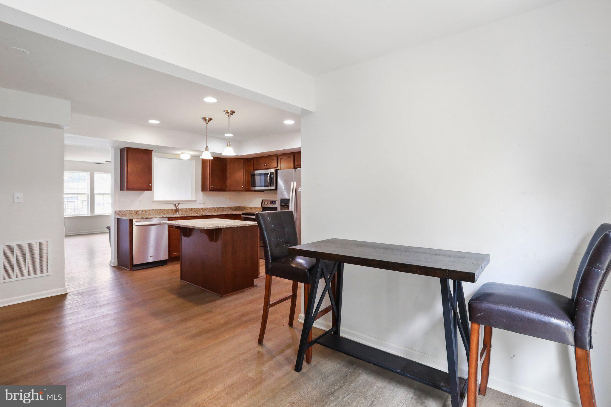 MCCAULEY CROSSING - Residential