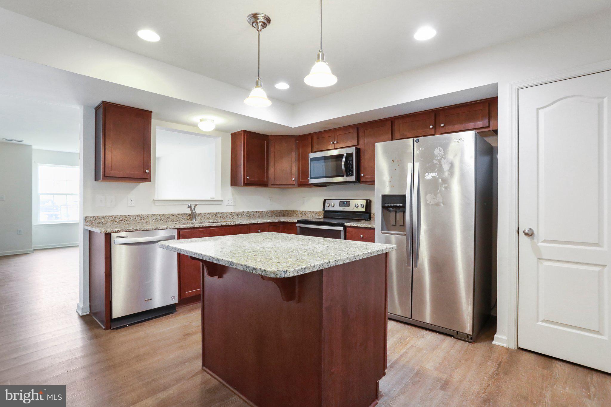 MCCAULEY CROSSING - Residential