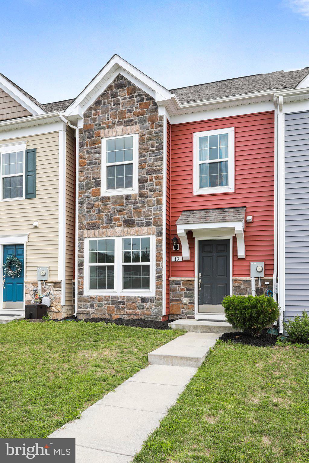 MCCAULEY CROSSING - Residential