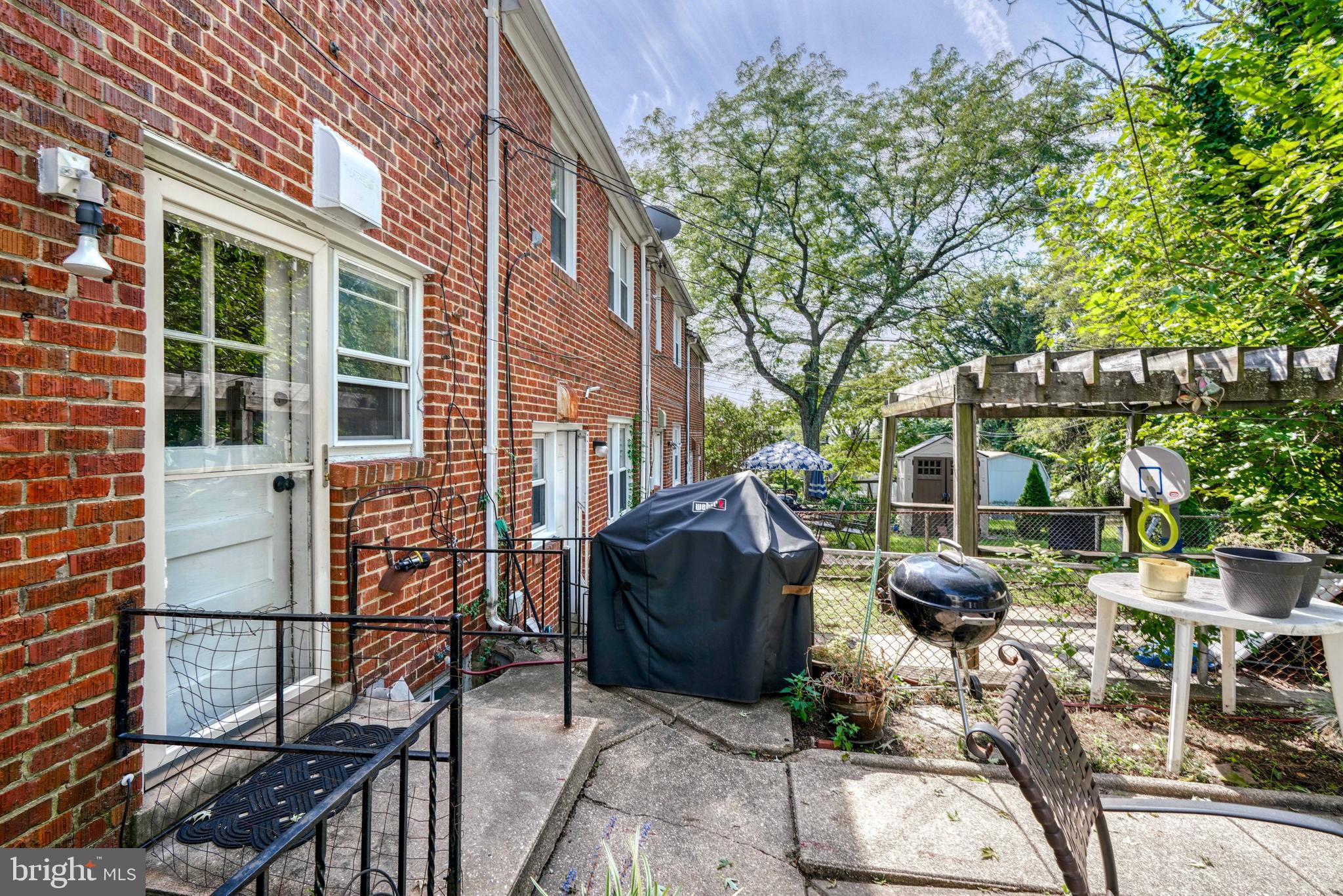 GLEN OAKS - Residential