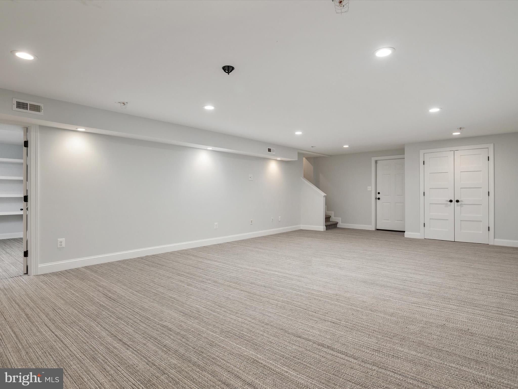 EASTPORT - Residential