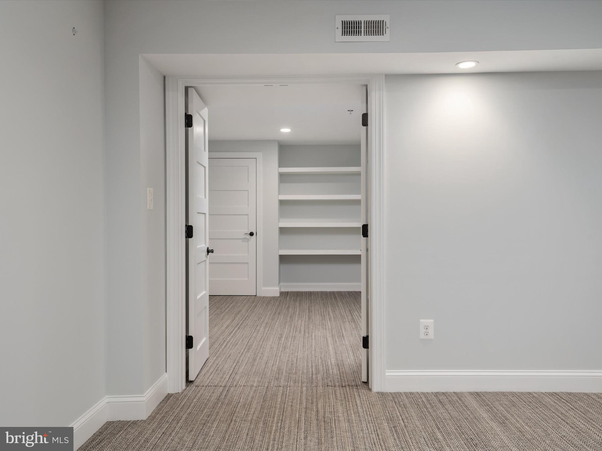 EASTPORT - Residential