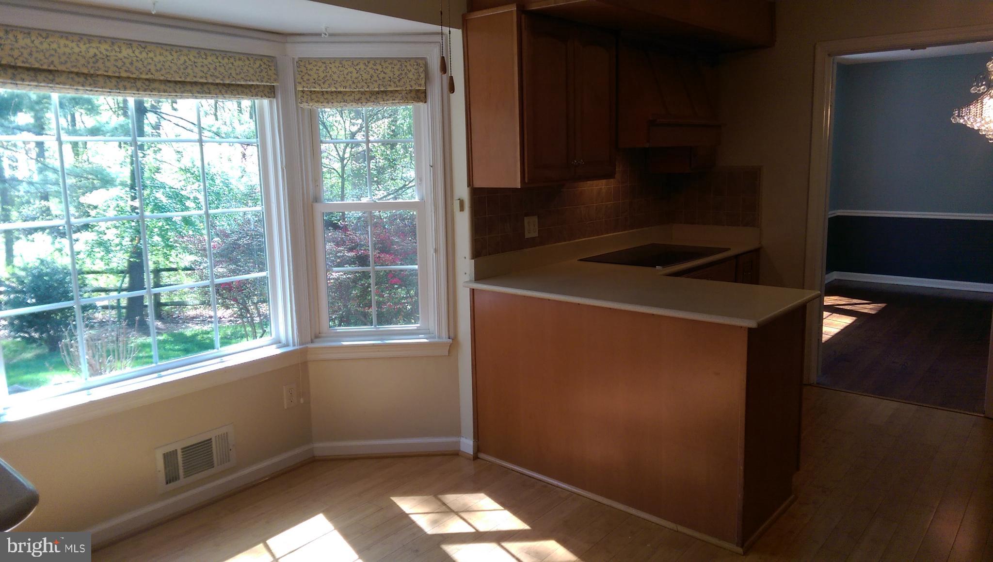 HUNTERS WOODS VILLAGE - Residential Lease