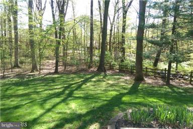 HUNTERS WOODS VILLAGE - Residential Lease