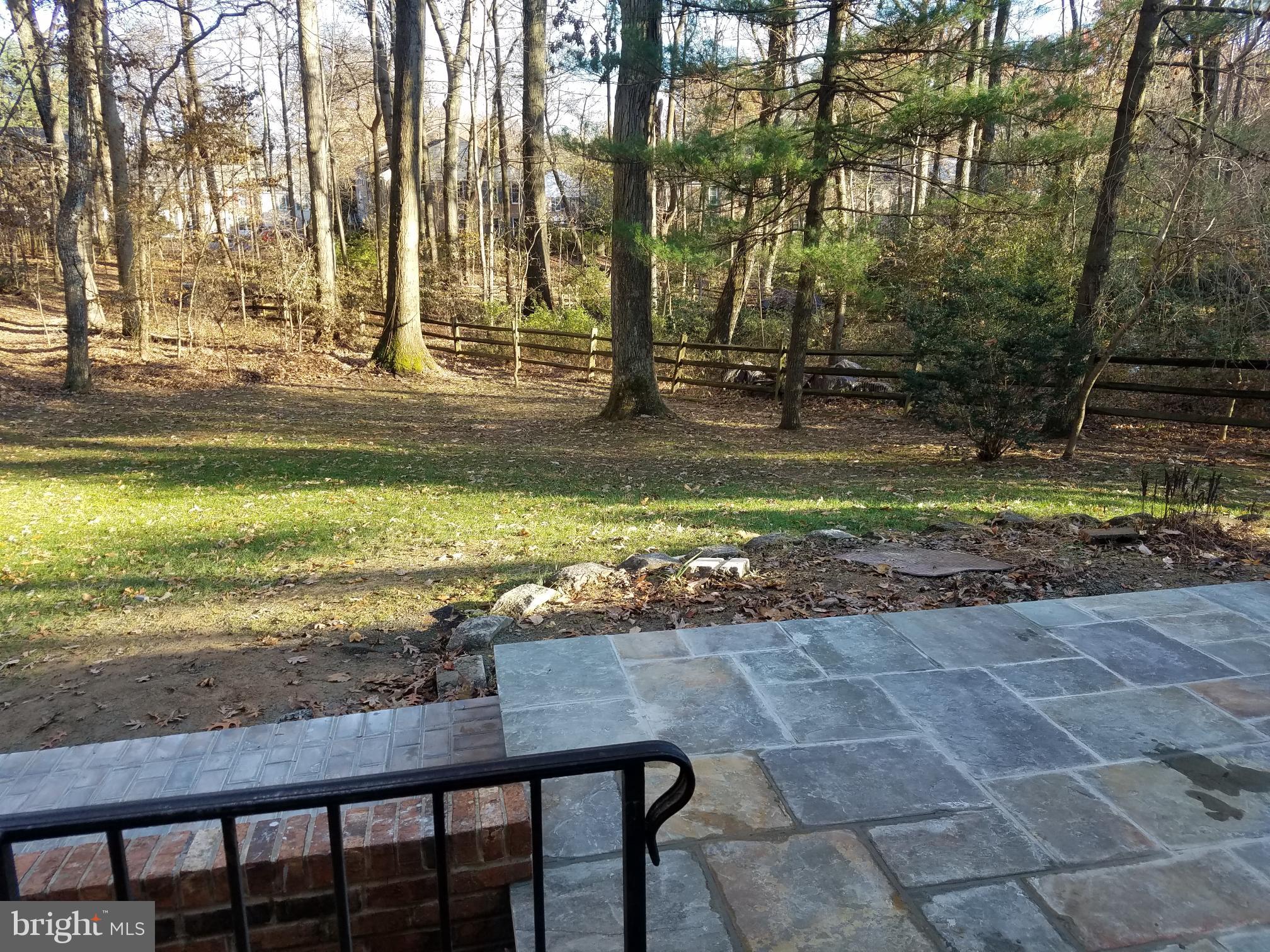 HUNTERS WOODS VILLAGE - Residential Lease